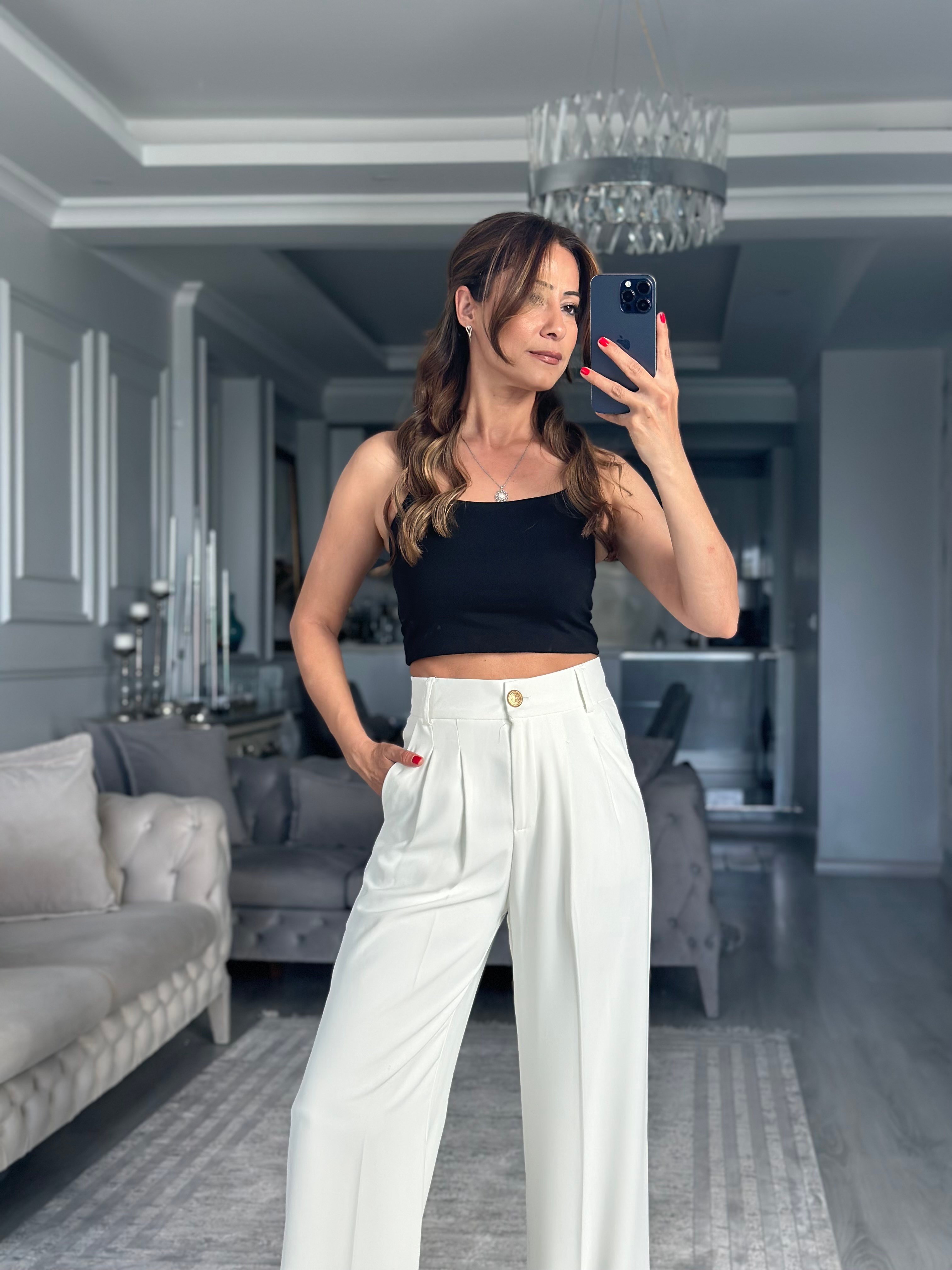 Siyah Crop Lastik Askılı Kadın Atlet