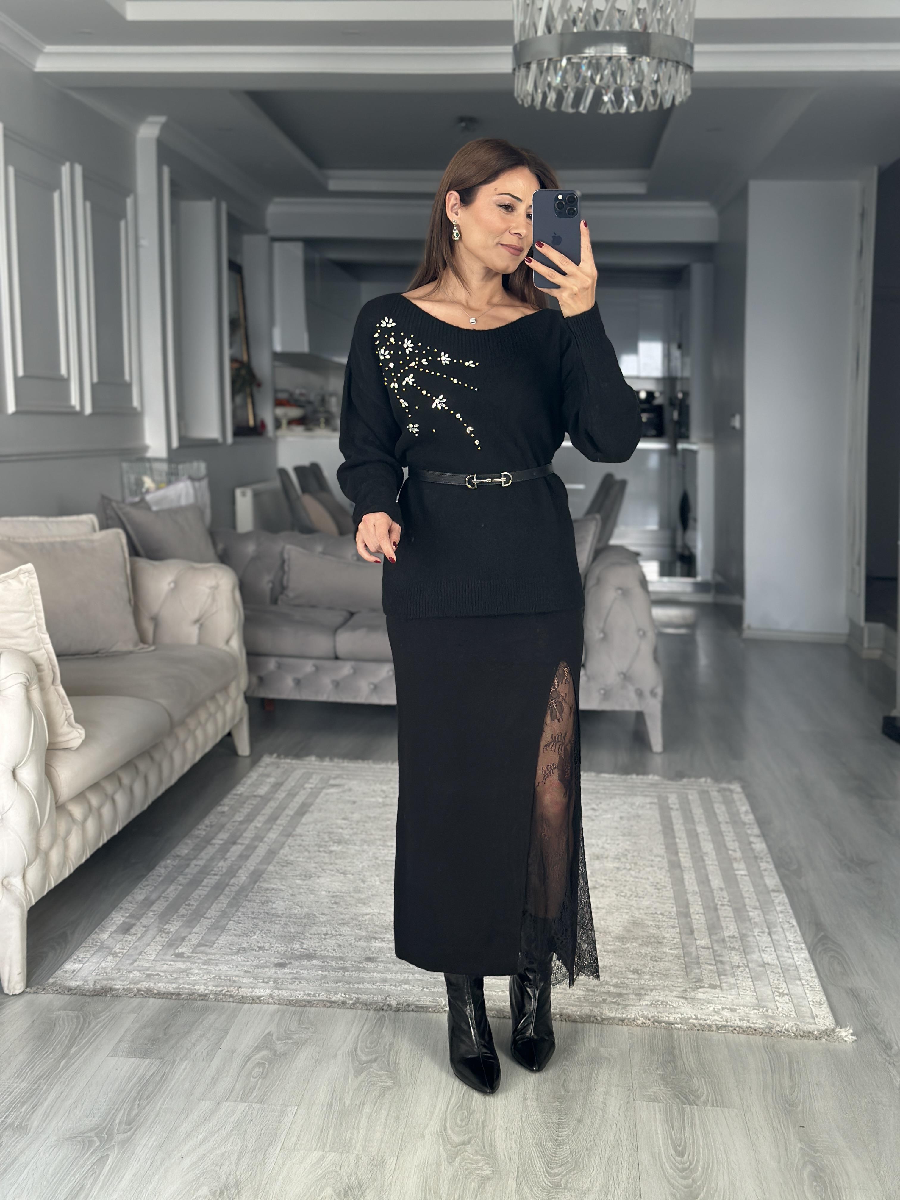 Siyah Dantel Detaylı Midi Boy Kadın Triko Etek