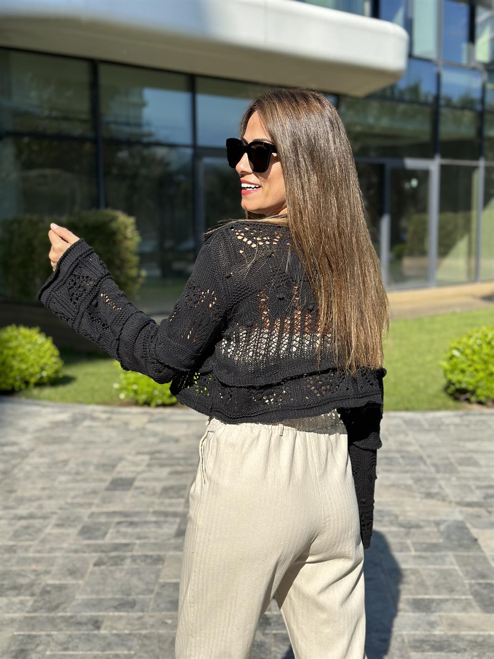 Siyah Geniş Kol Bağcıklı Triko Kadın Hırka