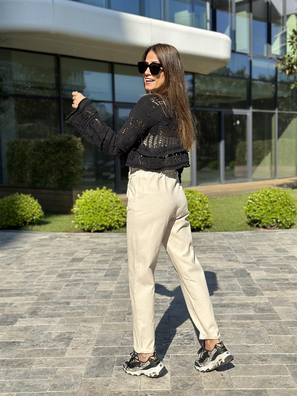 Siyah Geniş Kol Bağcıklı Triko Kadın Hırka