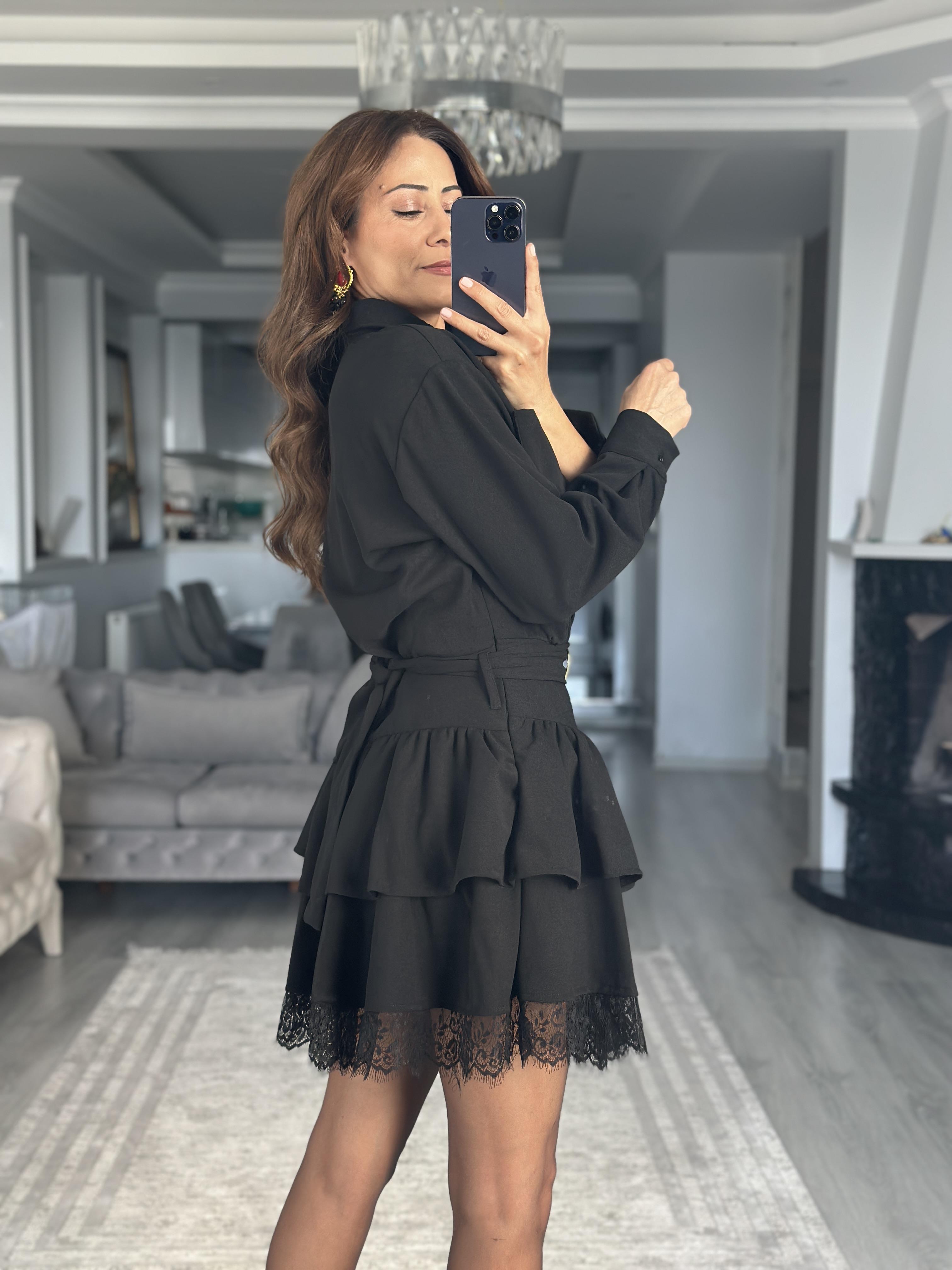 Siyah Gömlek Yaka Eteği Dantelli Kemerli Mini Kadın Elbise 