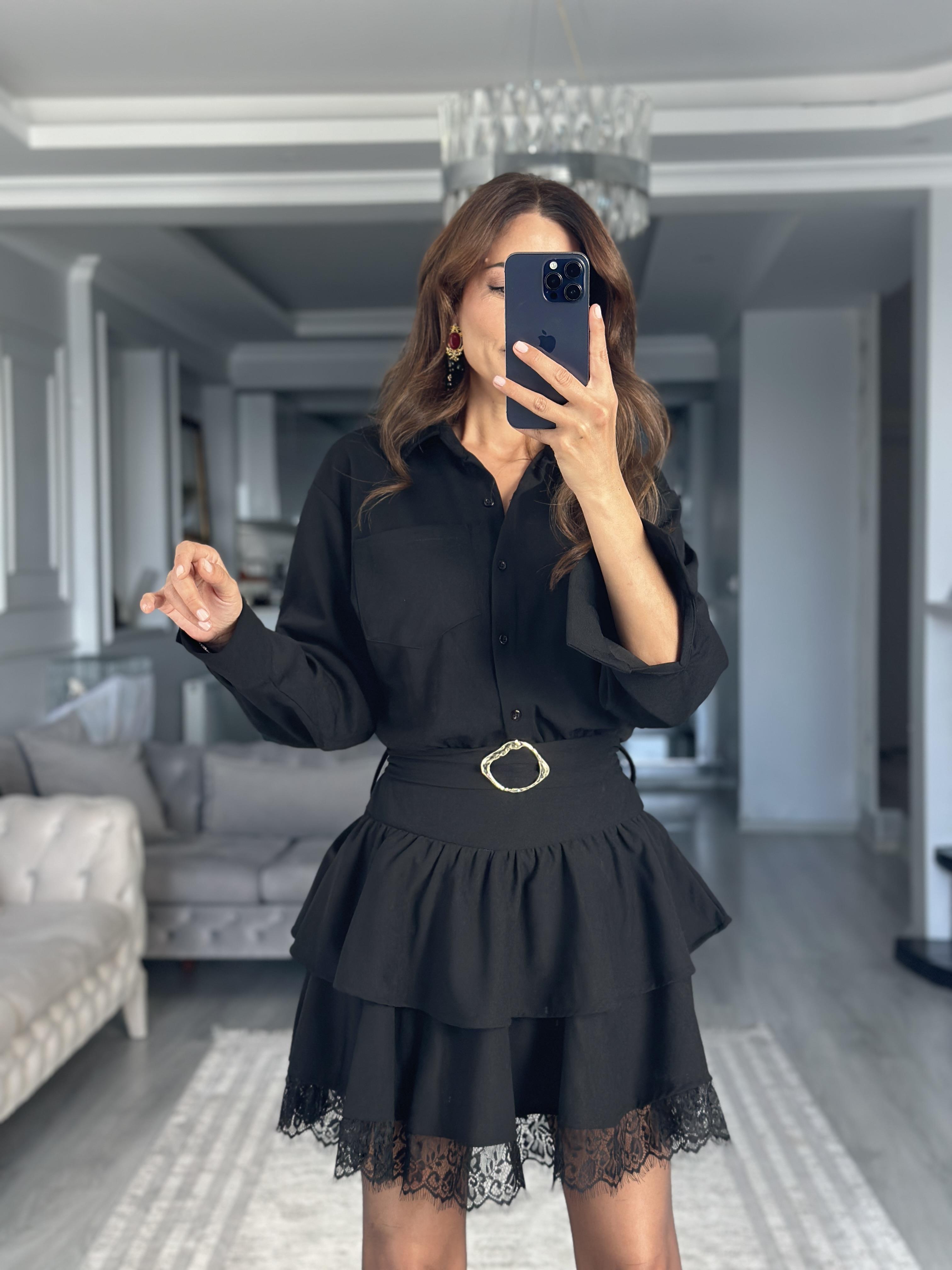 Siyah Gömlek Yaka Eteği Dantelli Kemerli Mini Kadın Elbise 