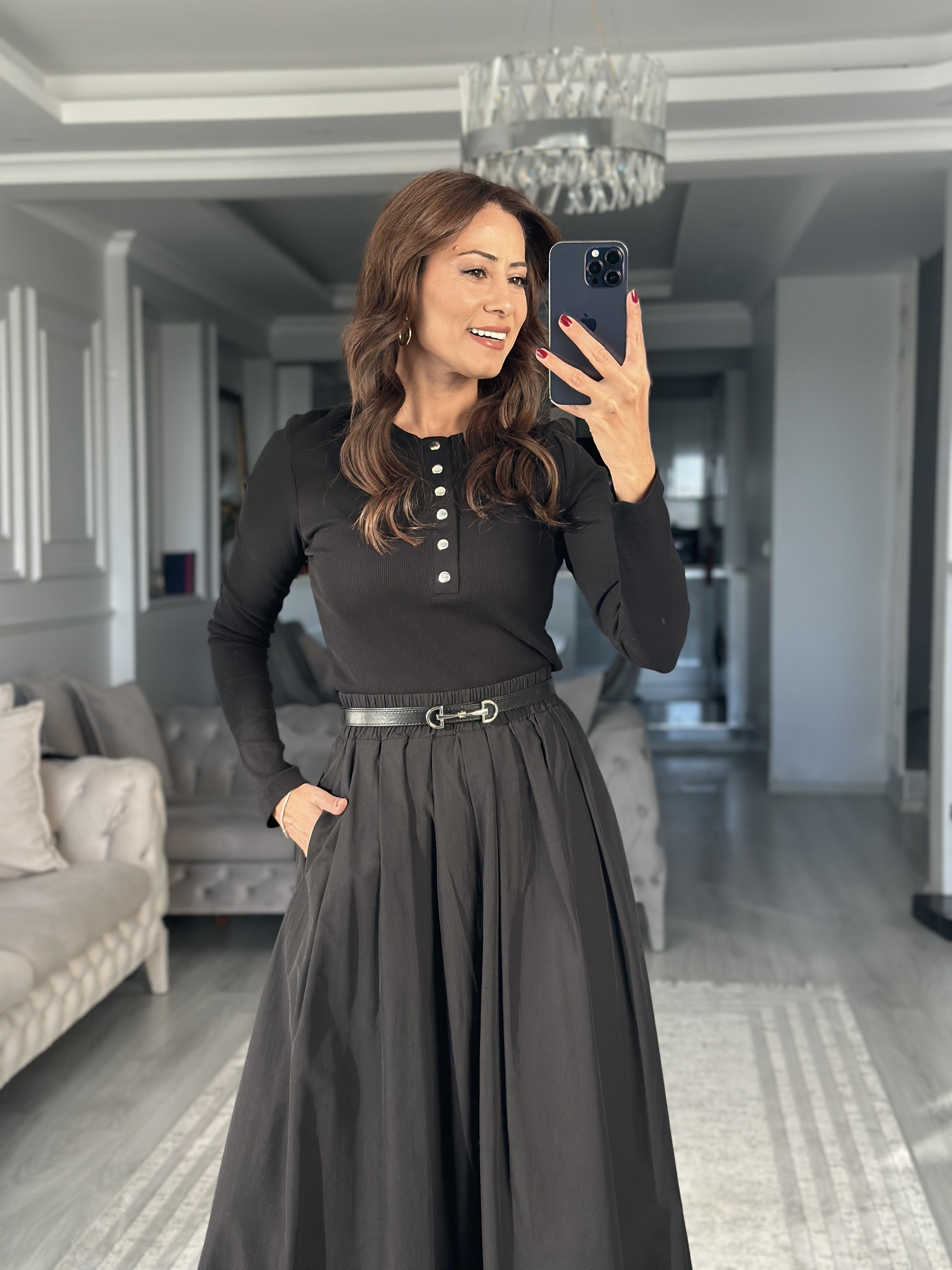 Siyah Gümüş Çıtçıtlı Uzun Kollu Kaşkorse Kadın Body