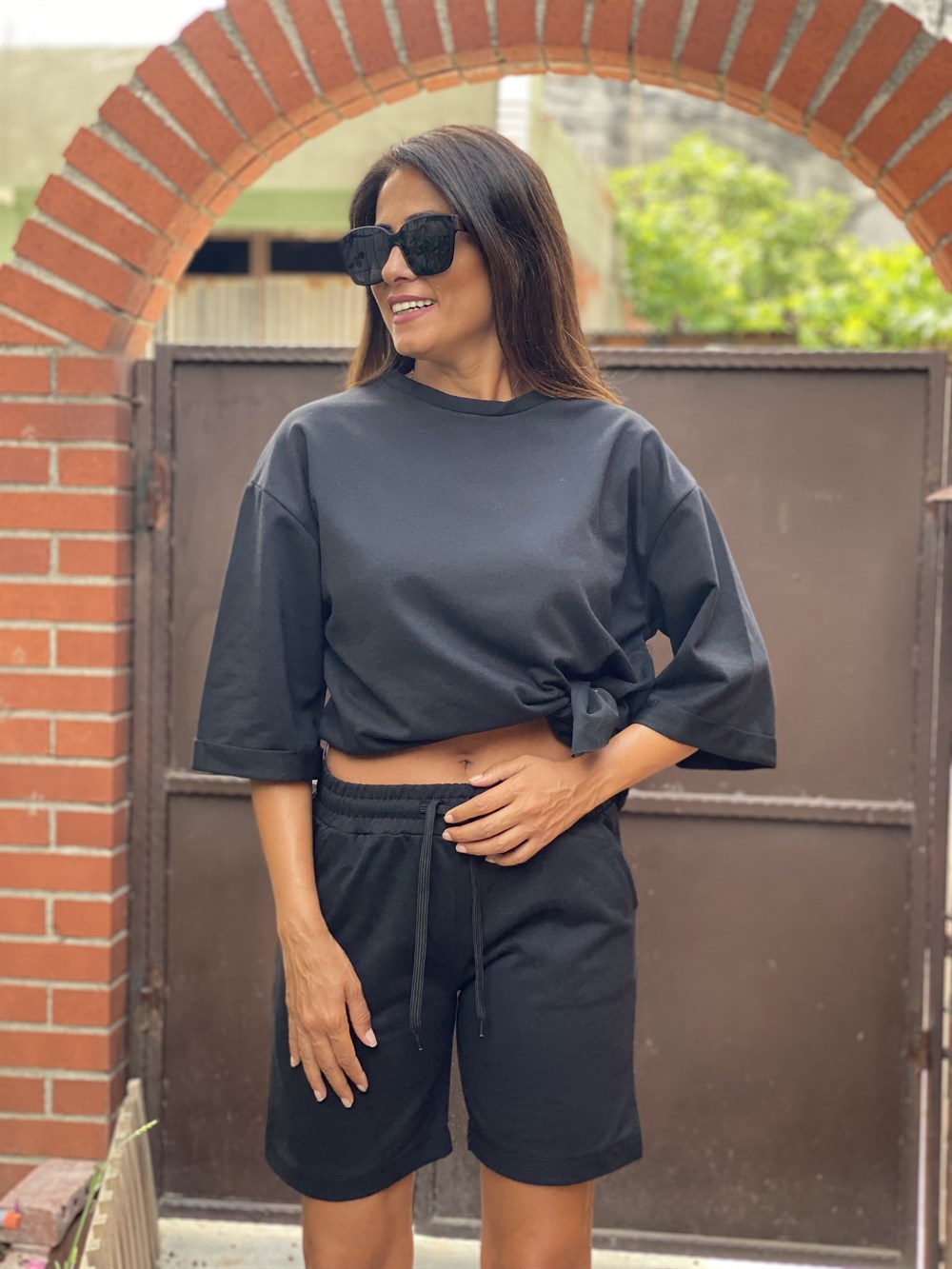 Siyah İki İplik Şortlu Kadın Takım