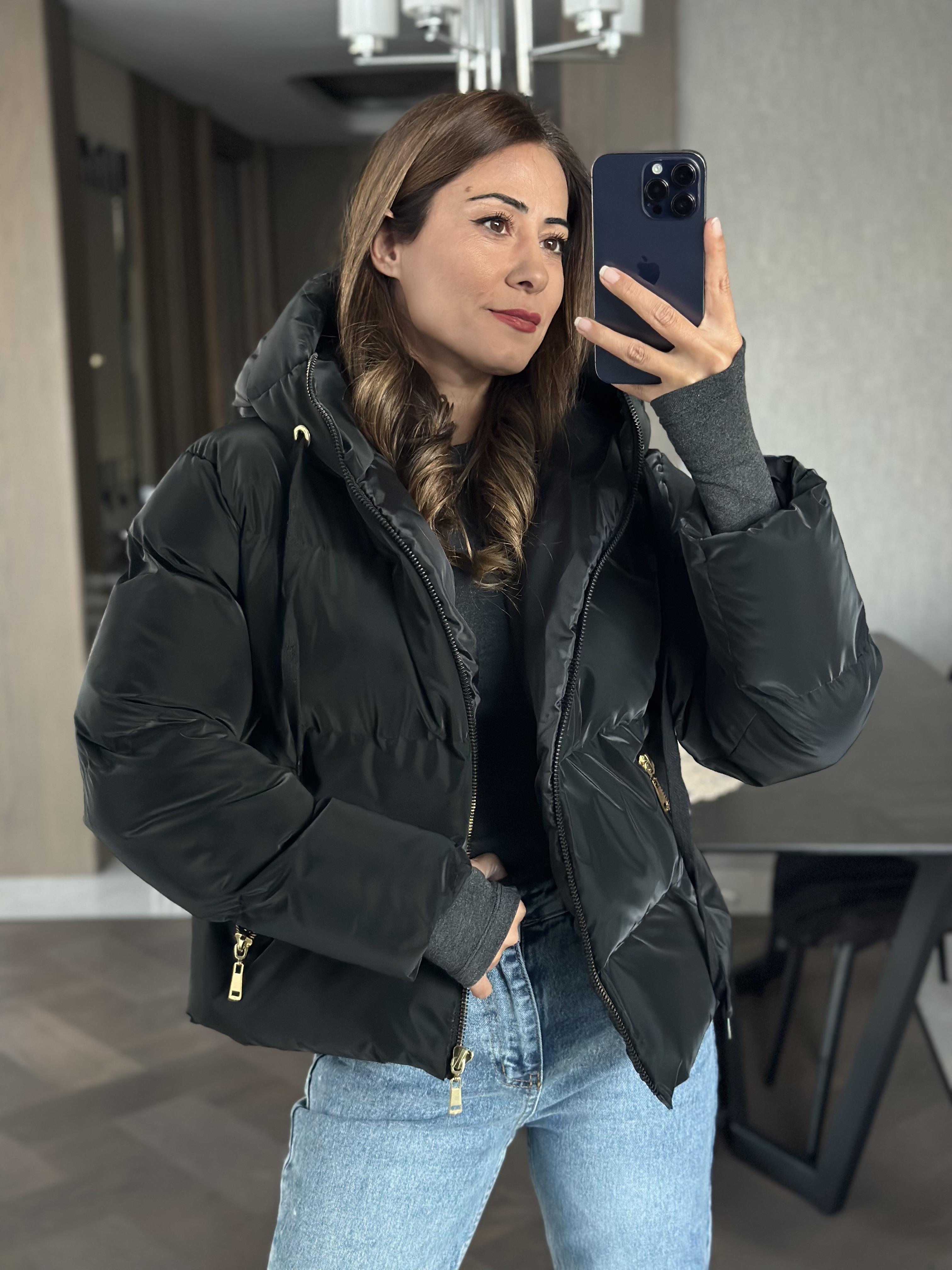 Siyah İnfinity Gold Fermuarlı Kadın Şişme Mont