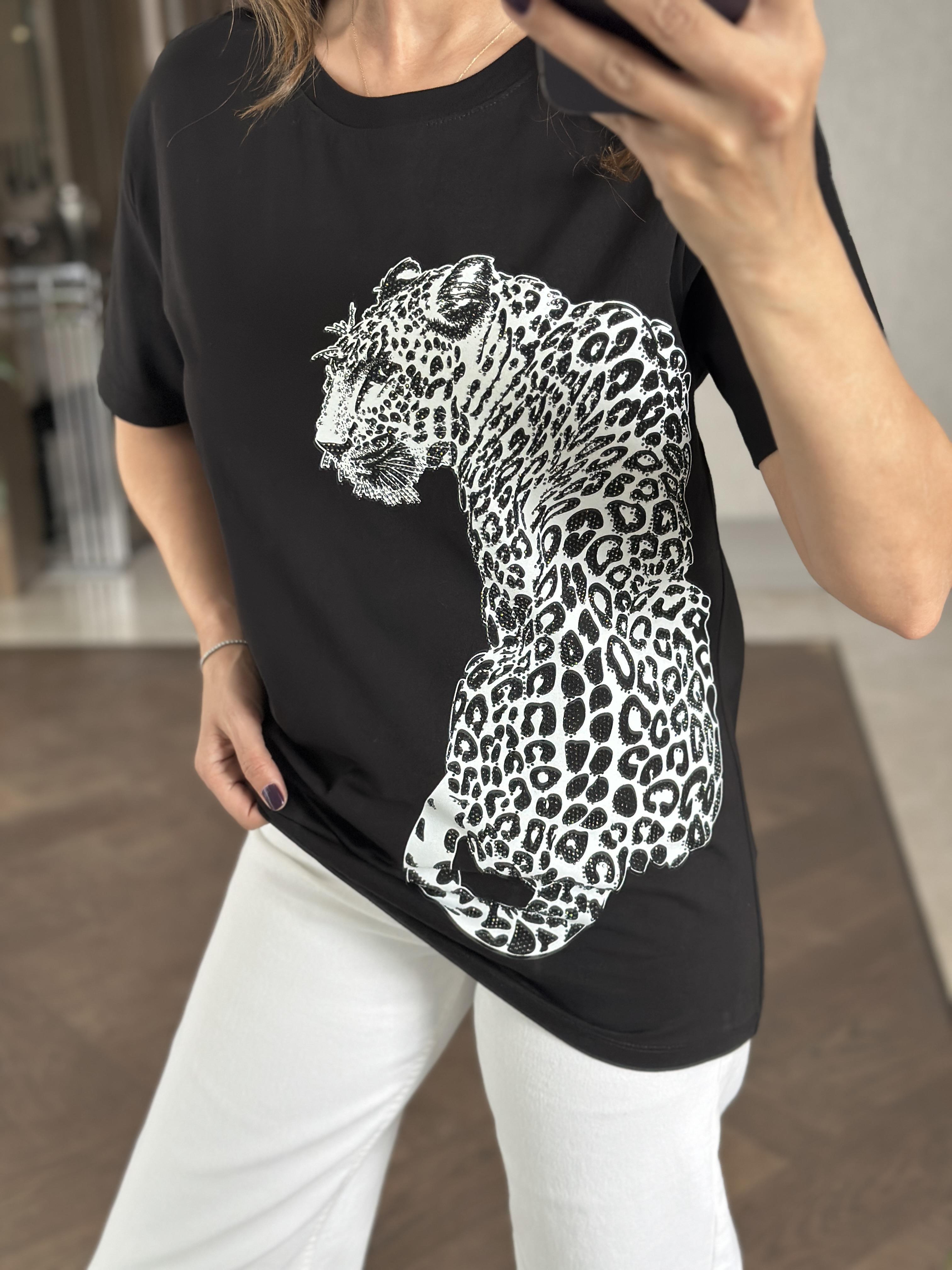 Siyah Kaplan Taş Baskılı Bisiklet Yaka Kadın T-Shirt
