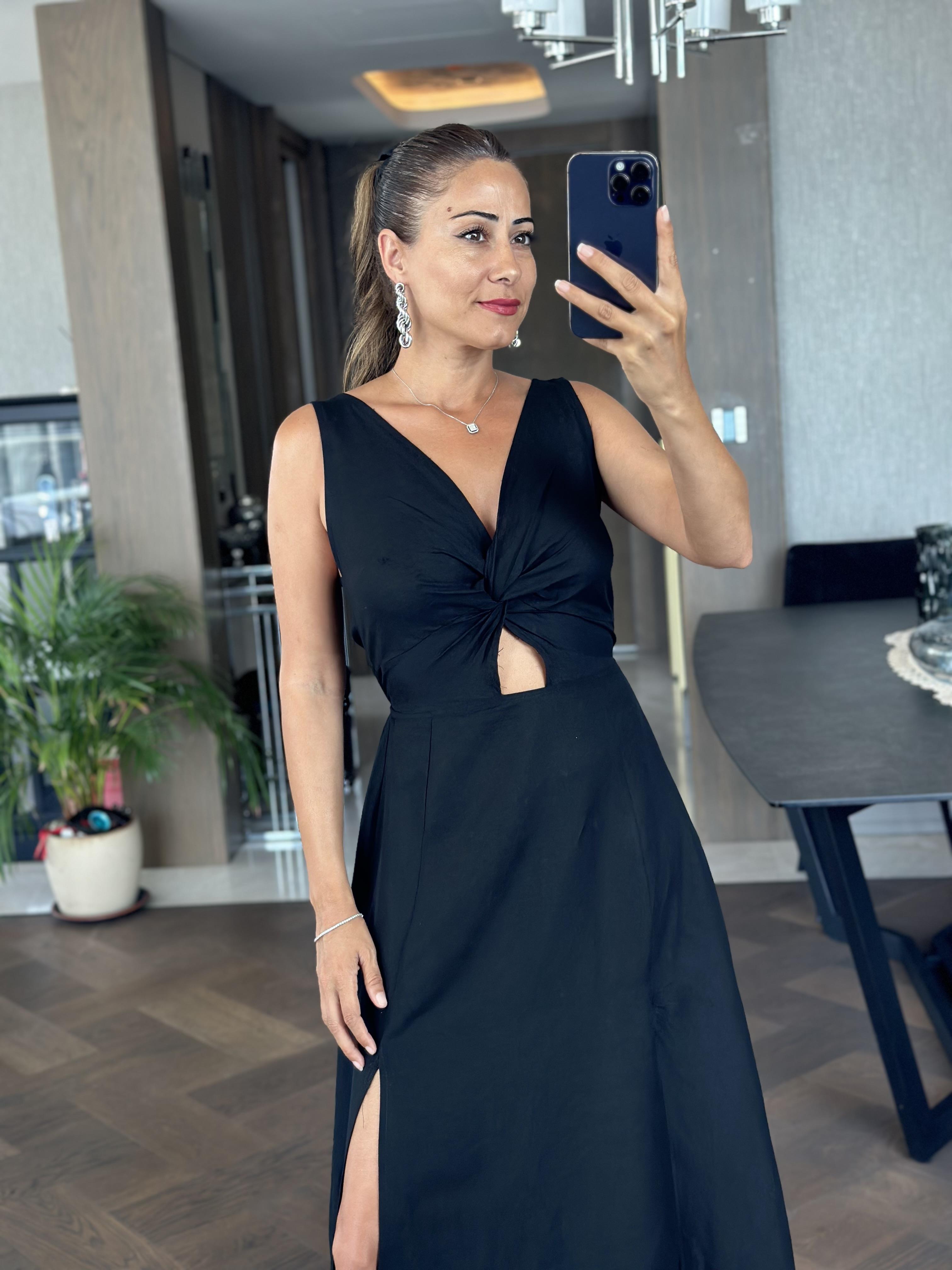 Siyah Keten Önü Düğüm Detay Arka Beli Lastikli Sıfır Kol Yırtmaçlı Kadın Elbise 