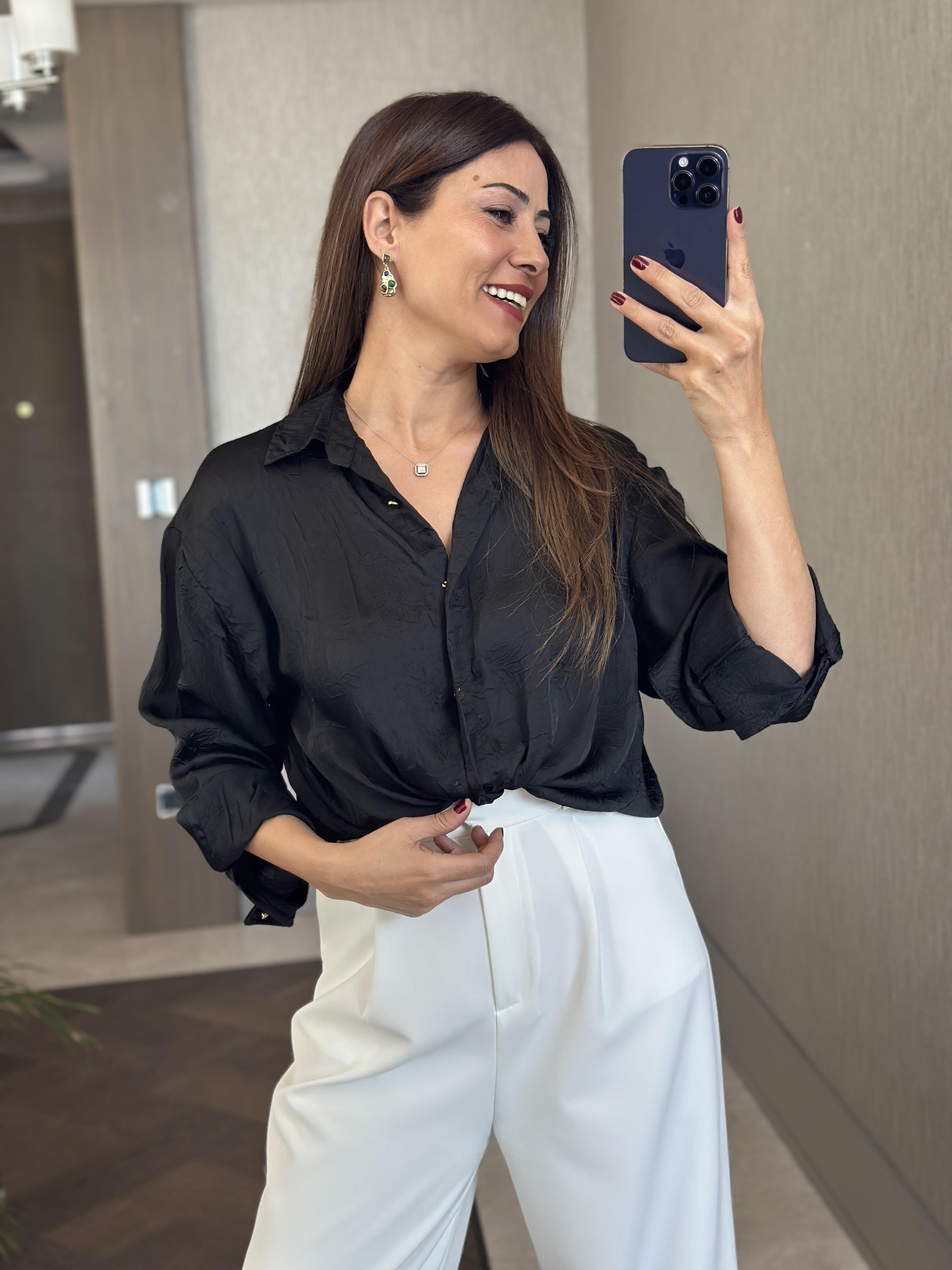 Siyah Kırışık Saten Uzun Kol Kadın Gömlek