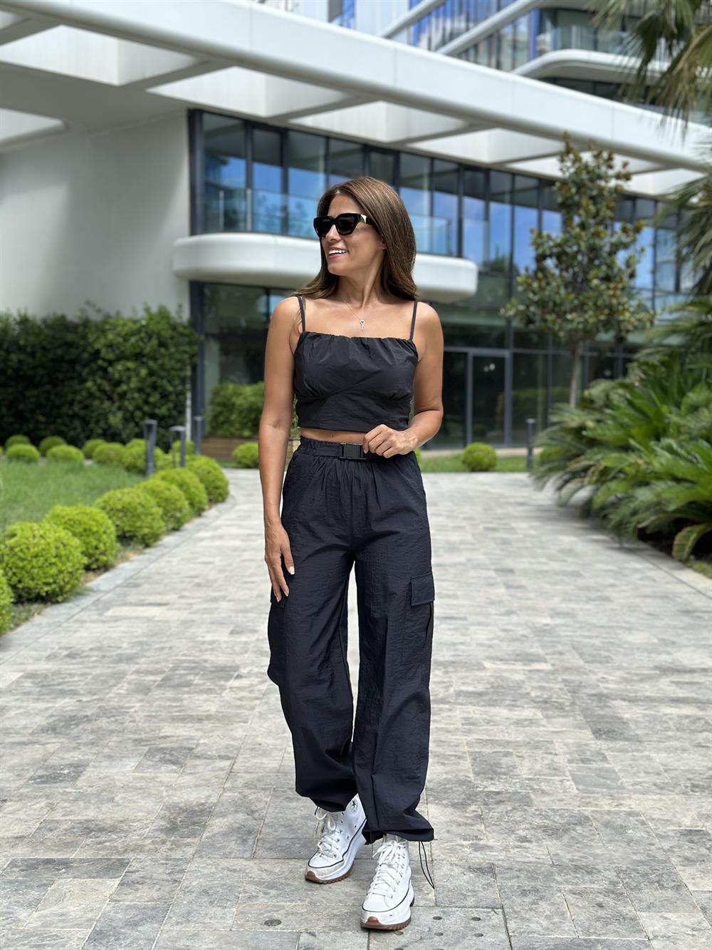 Siyah Klips Toka Kargo Cep Paraşüt Kadın Pantolon