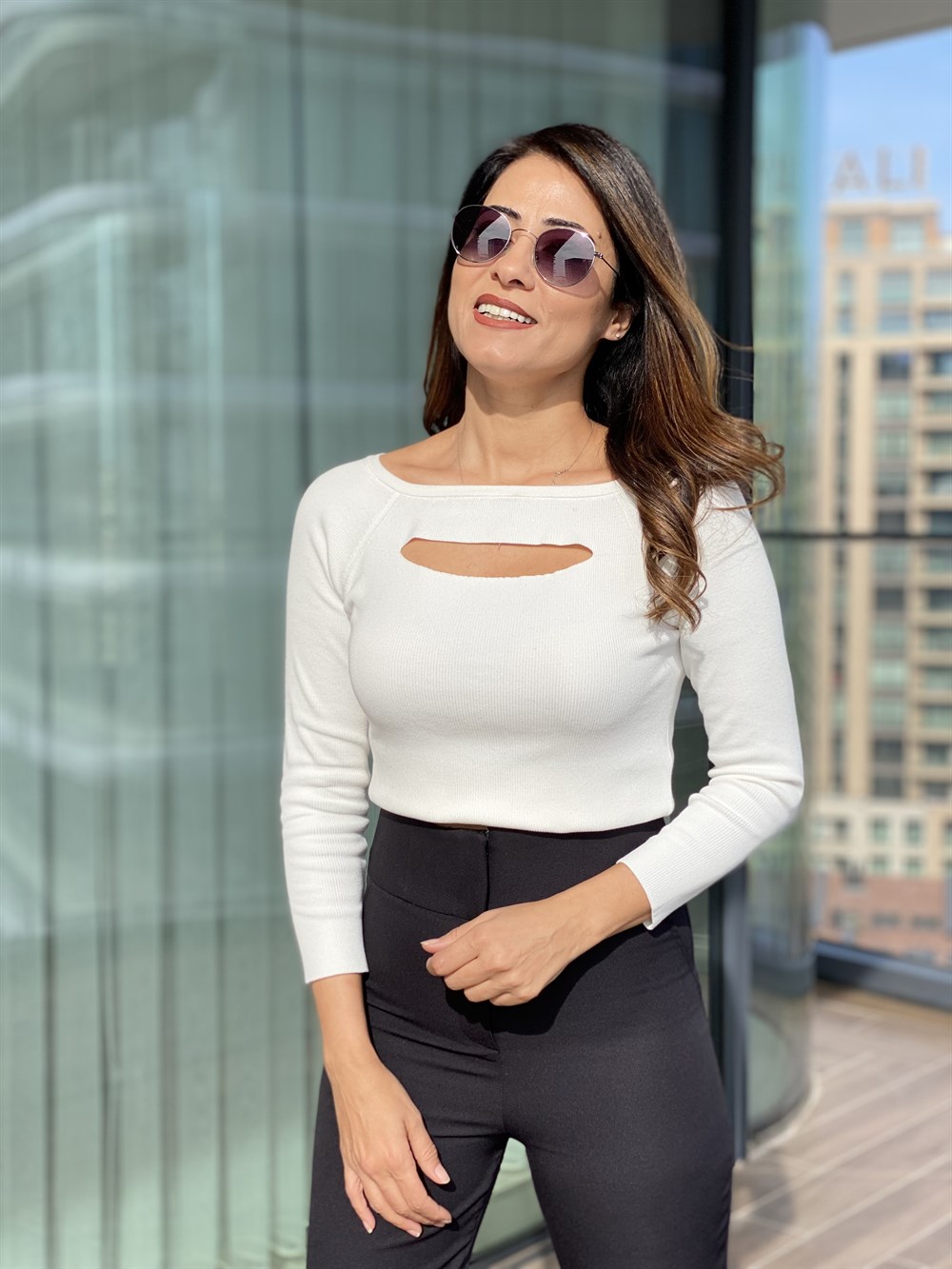 Siyah Korsajlı Atlas Pantolon