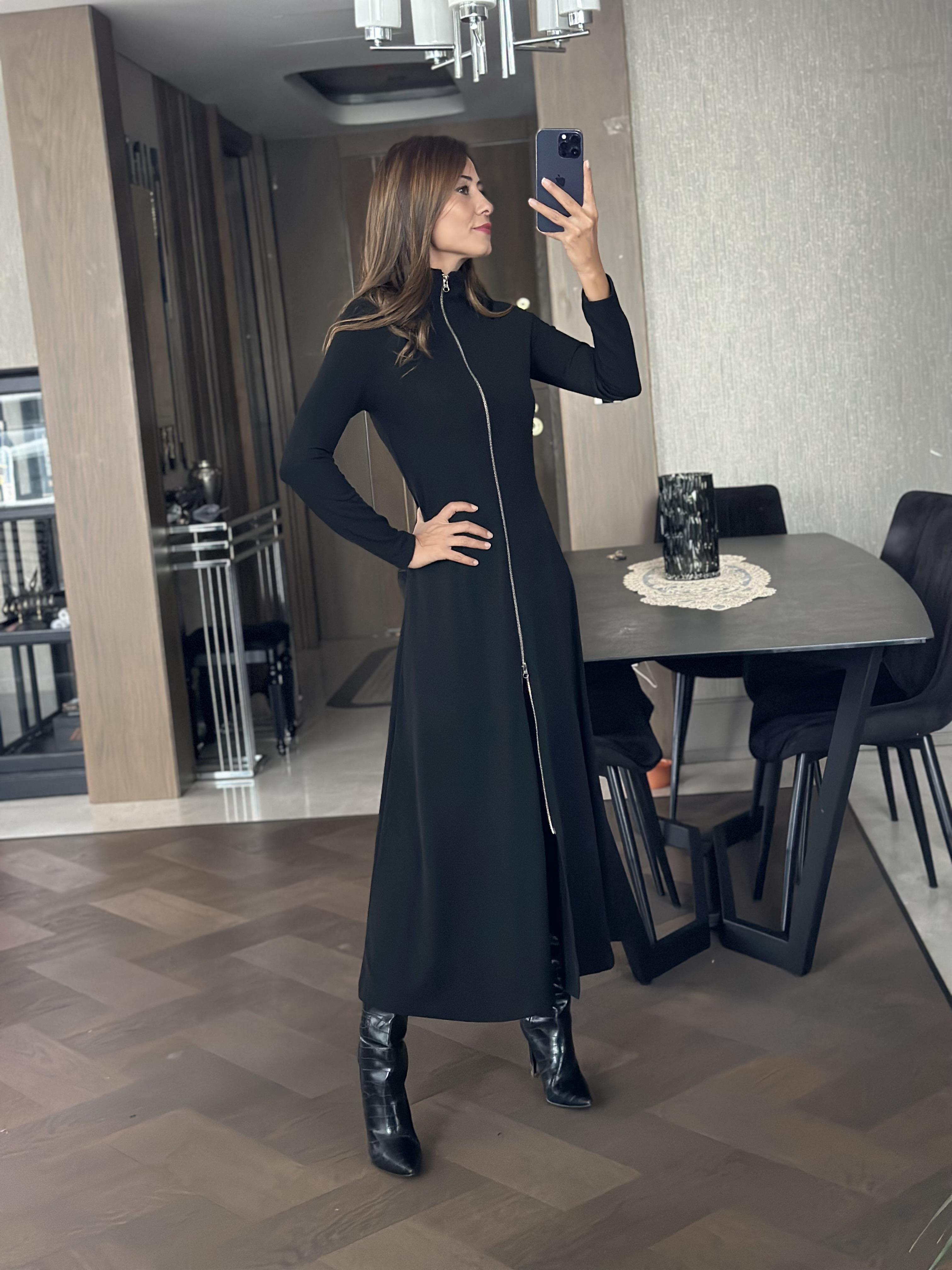 Siyah Önden Fermuarlı Maksi Boy Kadın Elbise