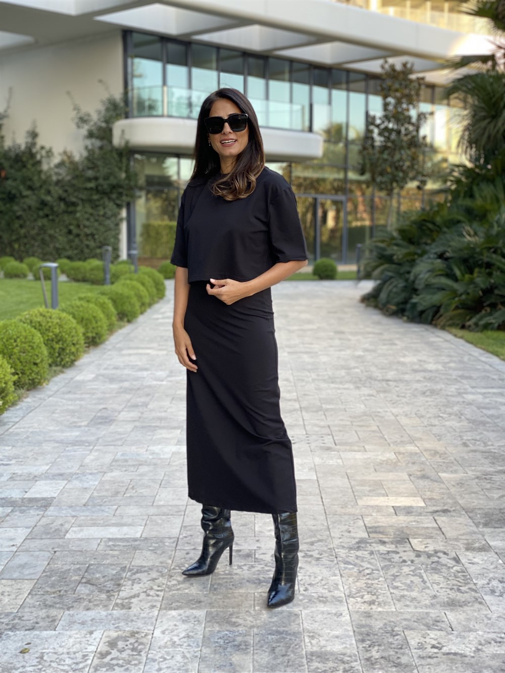 Siyah Özel Üretim İki İplik Bluz Etek Kadın Takım