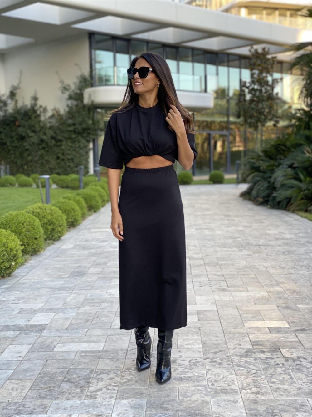 Siyah Özel Üretim İki İplik Bluz Etek Kadın Takım