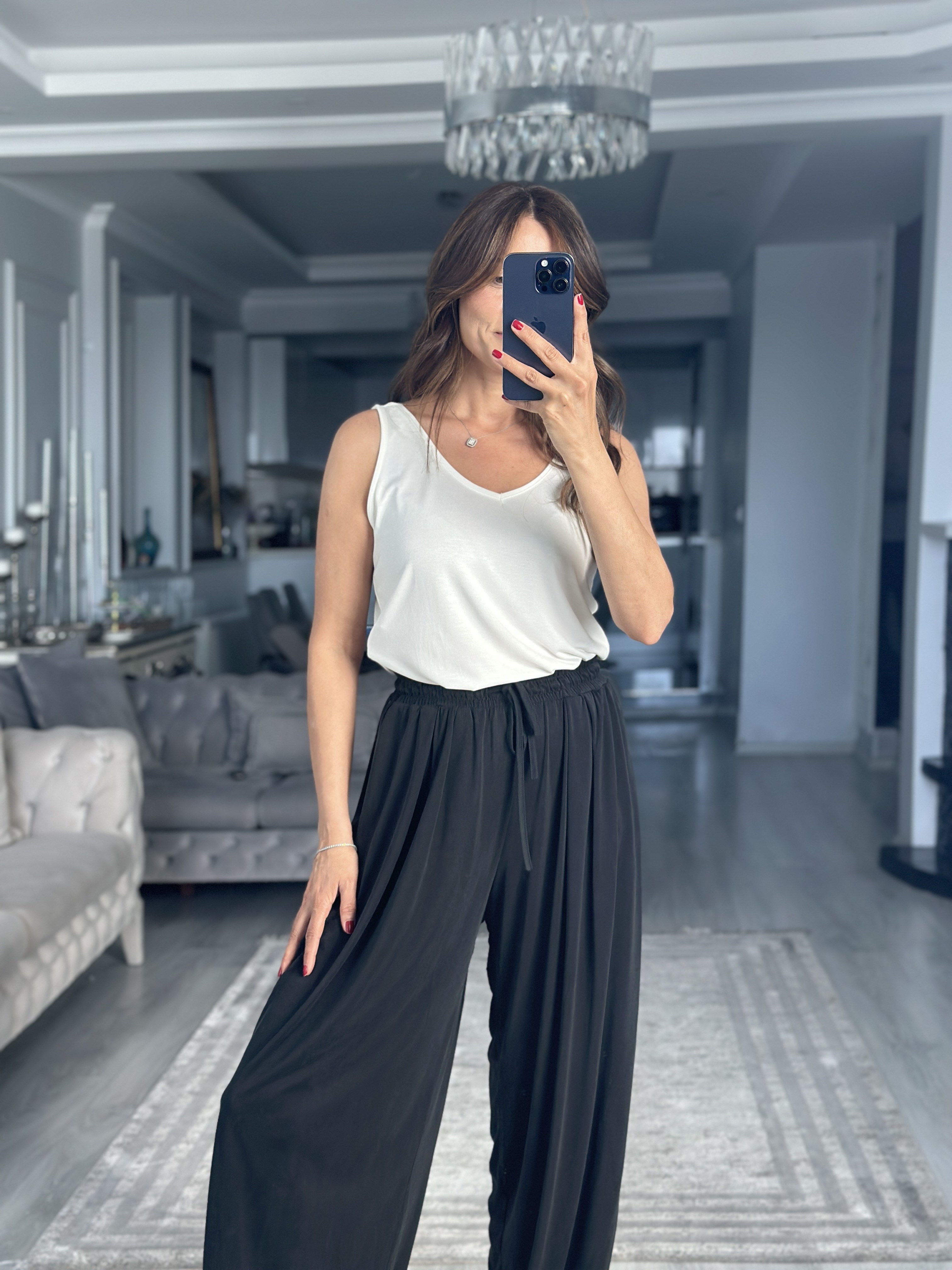Siyah Pileli Bağcıklı Modal Kadın Şalvar Pantolon
