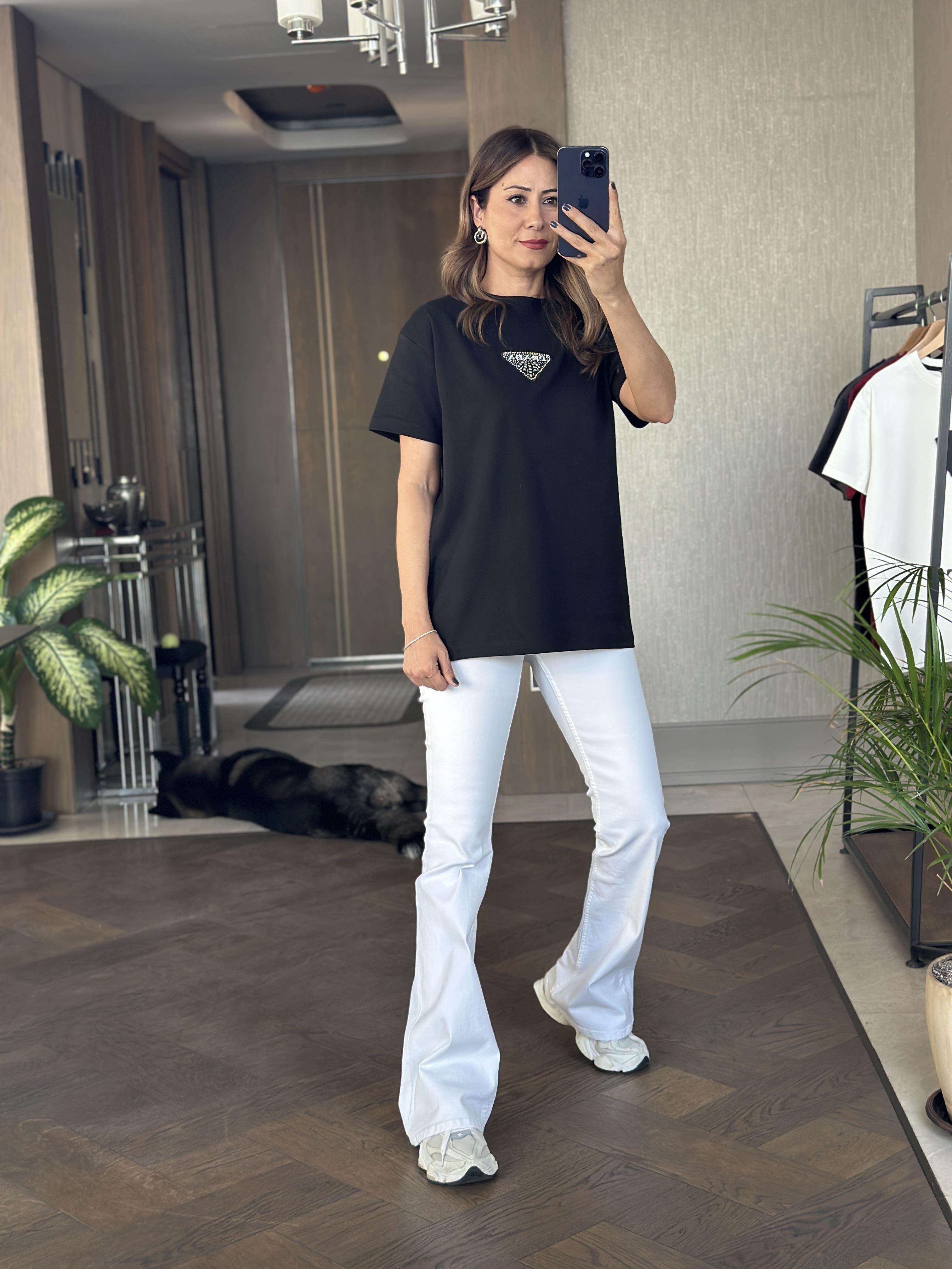 Siyah Prd Üçgen Logolu Bisiklet Yaka Kadın T-Shirt