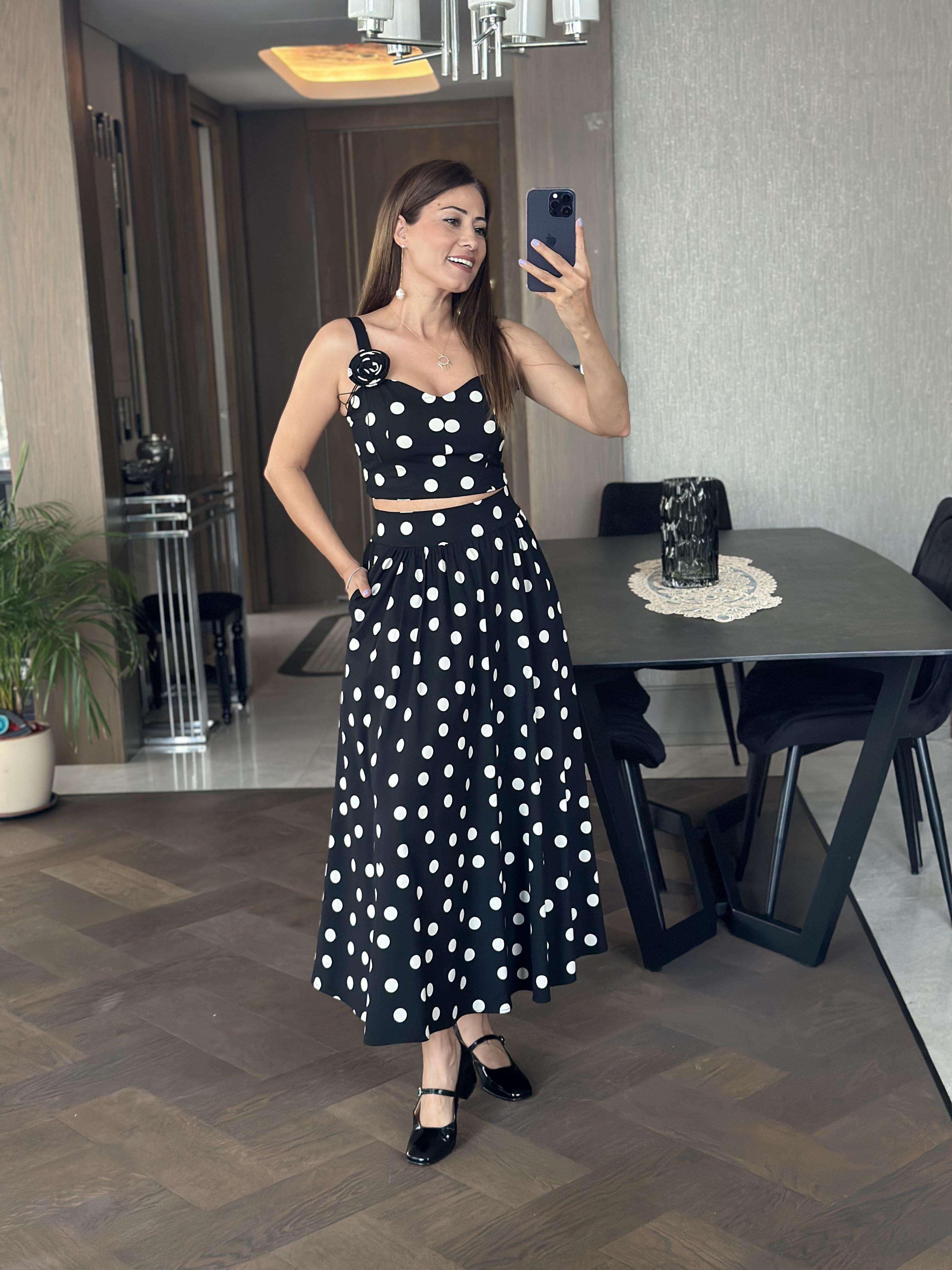 Siyah Puantiyeli Crop Bluz Etek Kadın İkili Takım