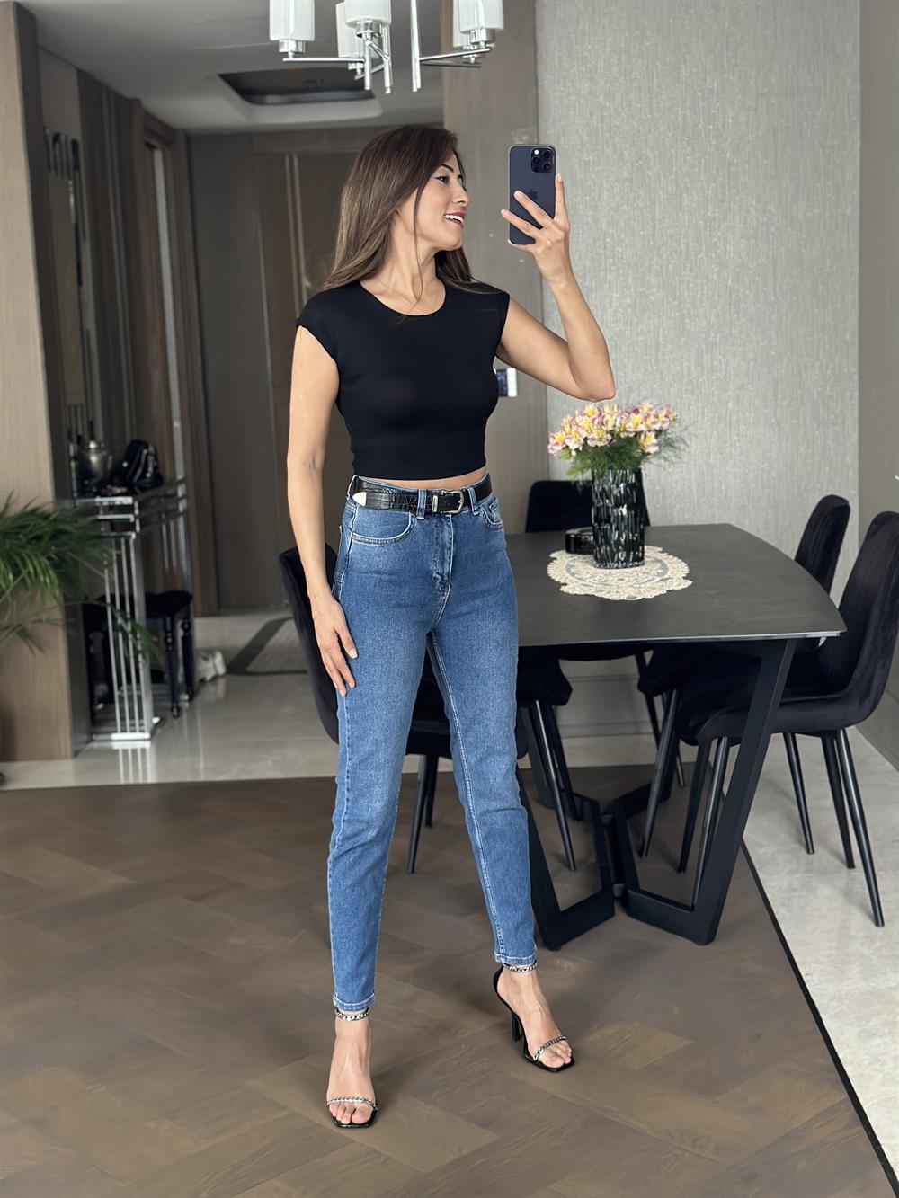 Siyah Sıfır Kol Modal Kadın Crop Body