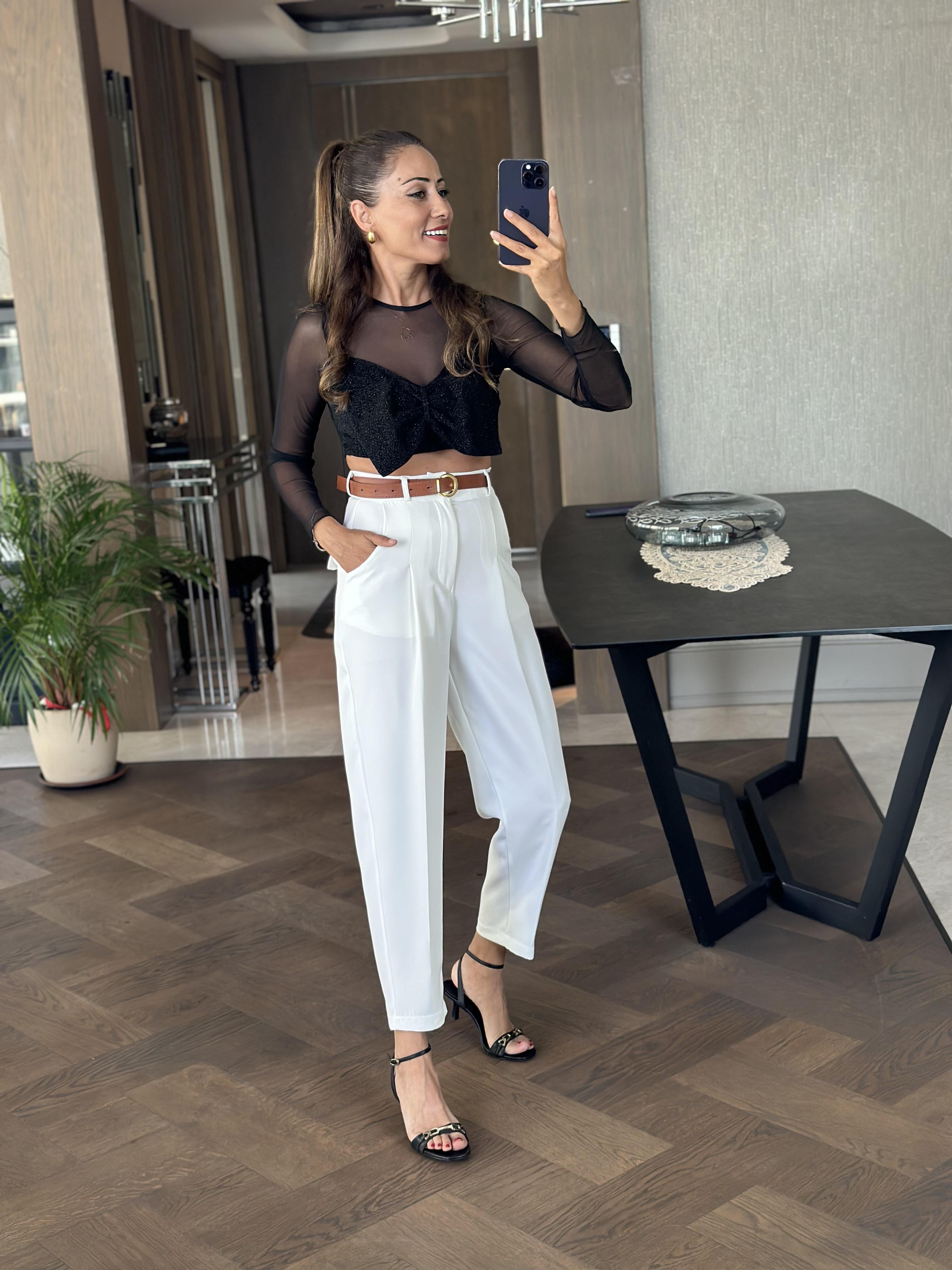 Siyah Simli Önü Fiyonk Detay Tül Kadın Crop Bluz