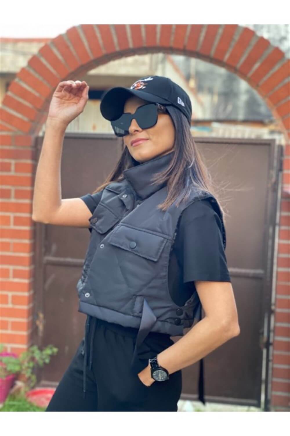 Siyah  Şişme Crop Yelek