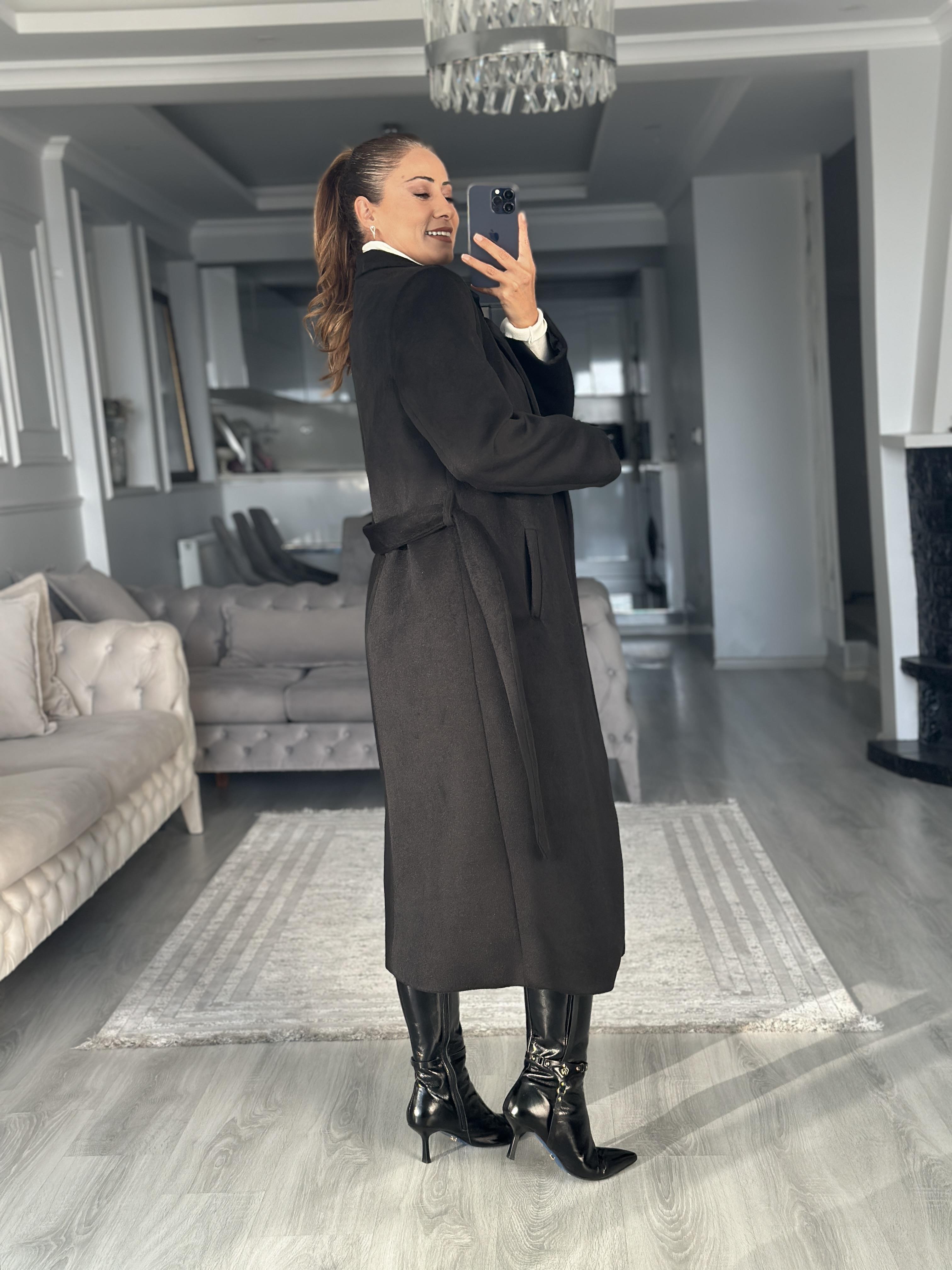 Siyah Soft Touch Kuşaklı Kadın Kaşe Kaban