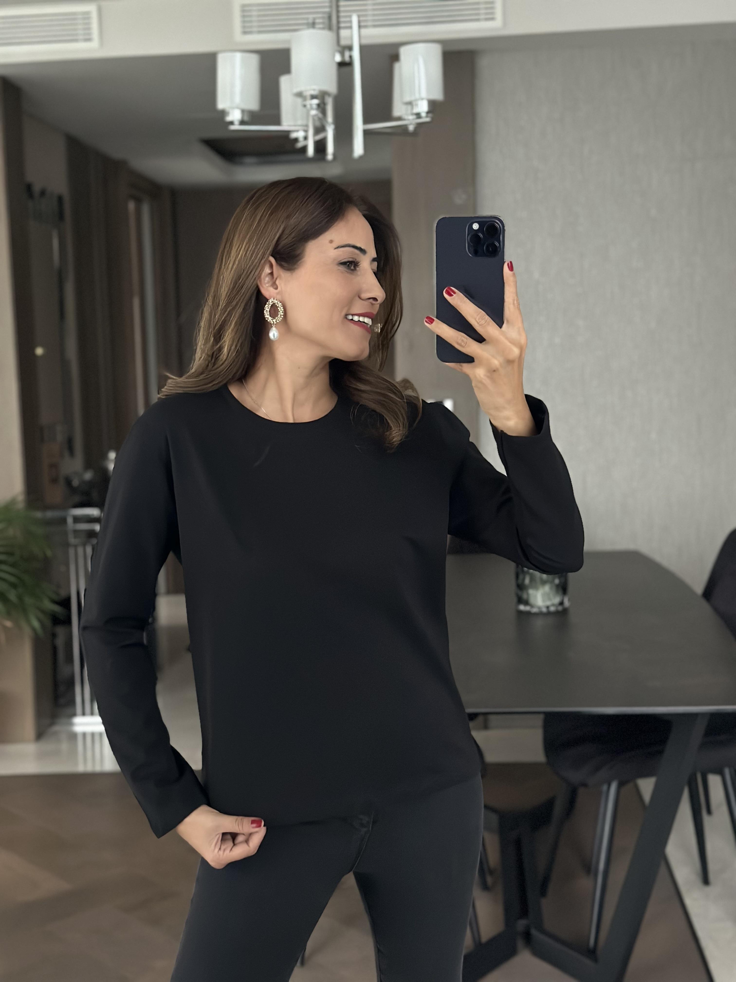 Siyah Uzun Kollu Bisiklet Yaka Basic Kadın T-shirt