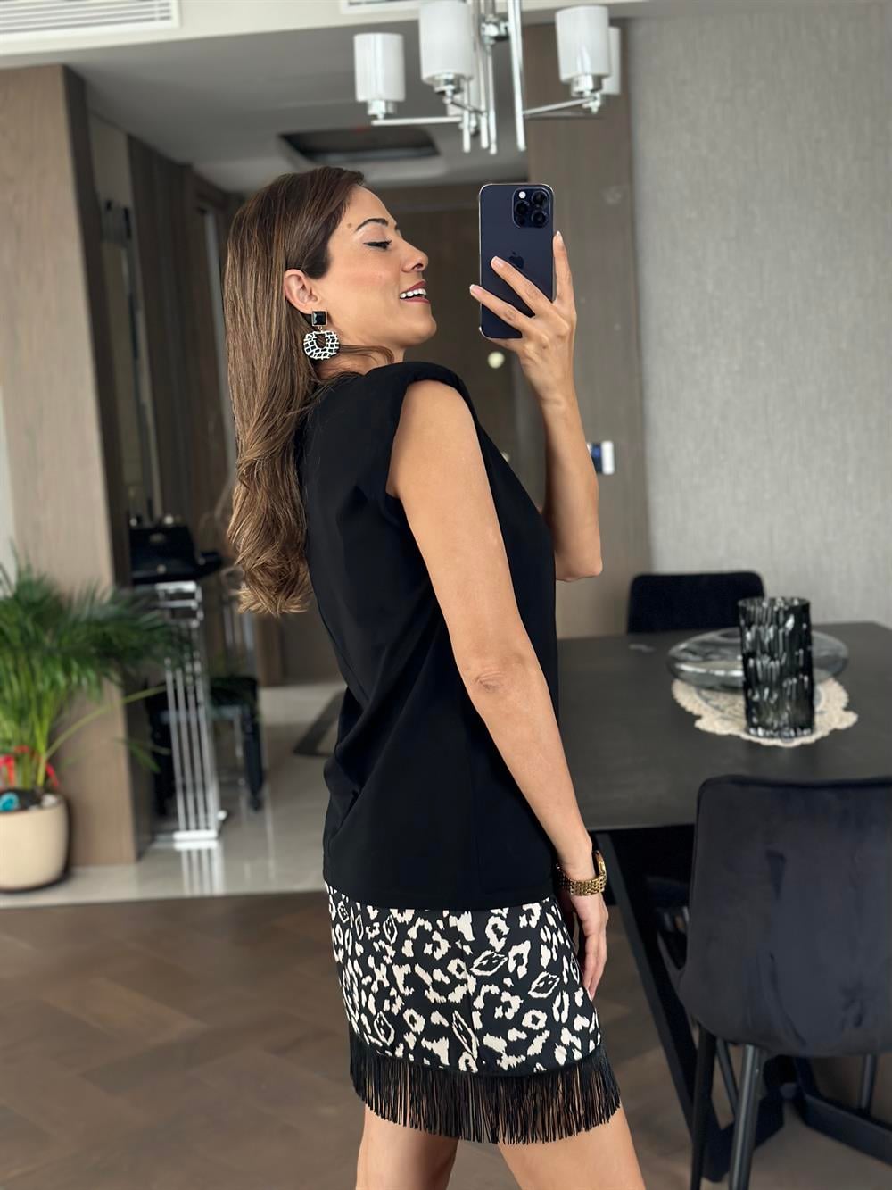 Siyah Vatkalı Basic Kadın T-Shirt