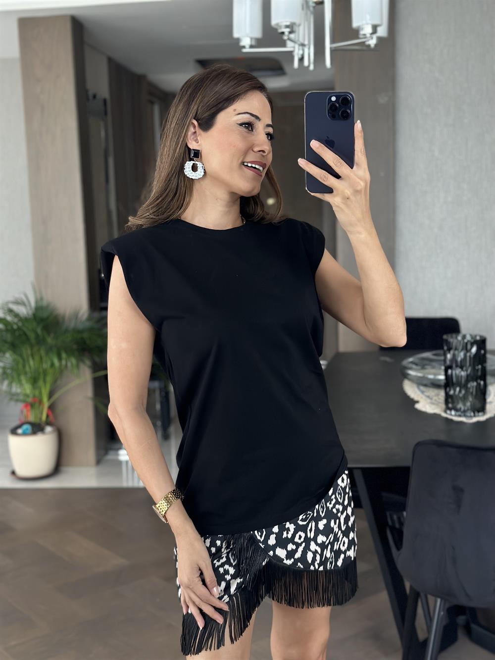 Siyah Vatkalı Basic Kadın T-Shirt