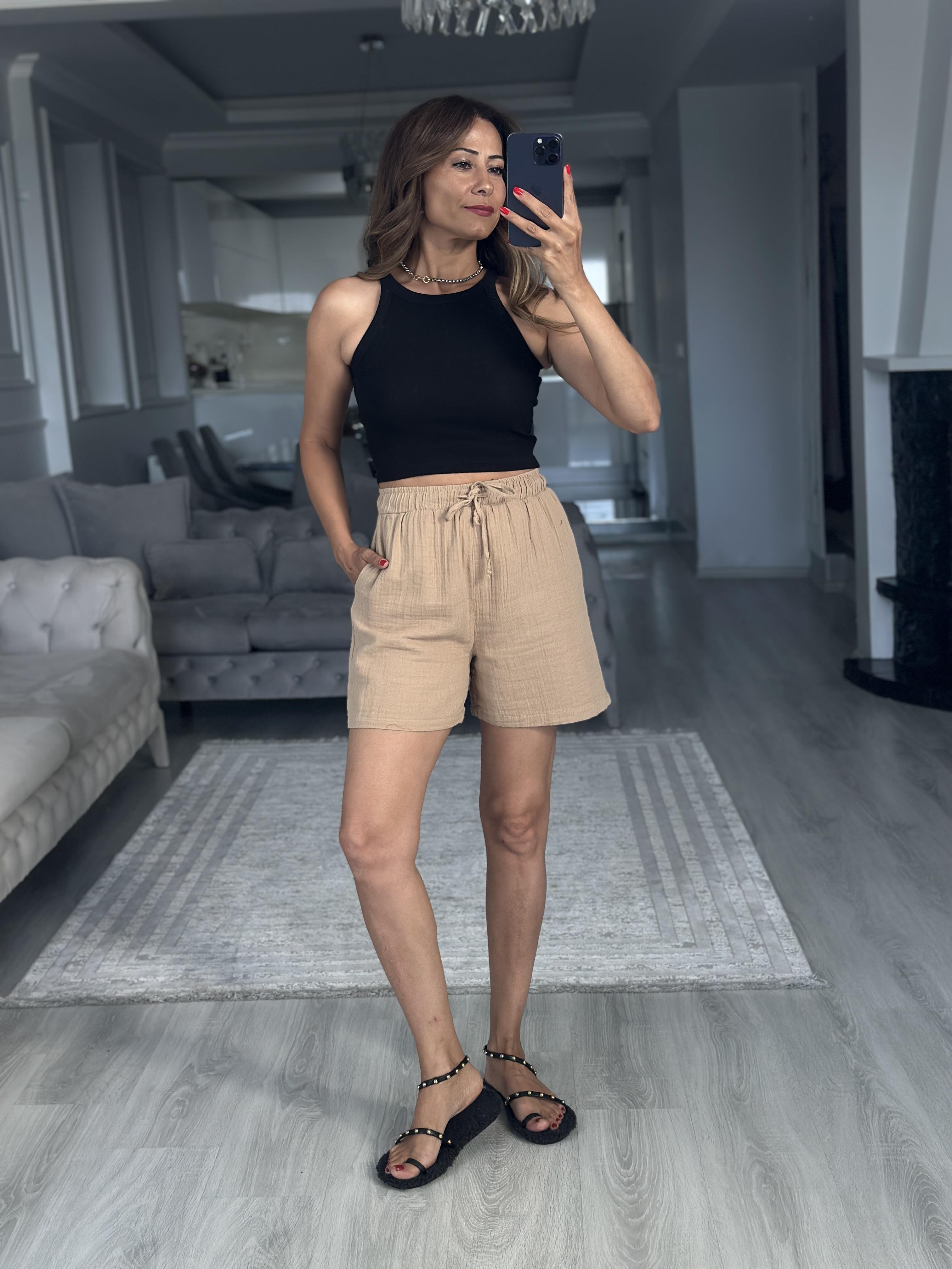 Siyah Yüzücü Yaka Crop Top Kadın Body