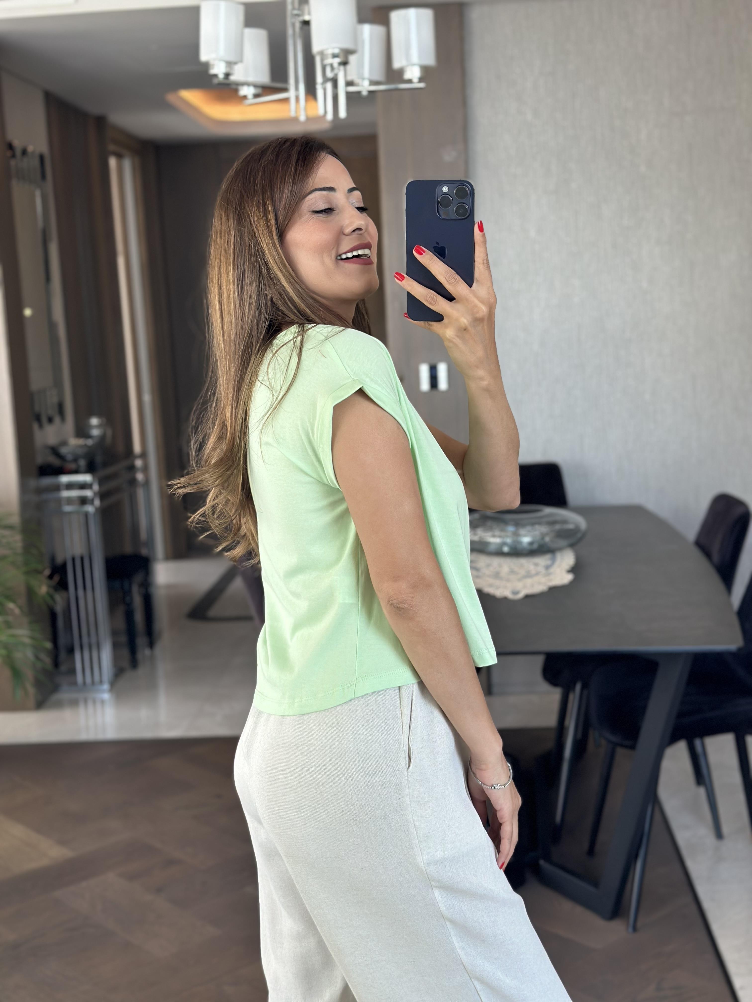 Su Yeşili Bisiklet Yaka Basic Top Kadın Crop T-Shirt