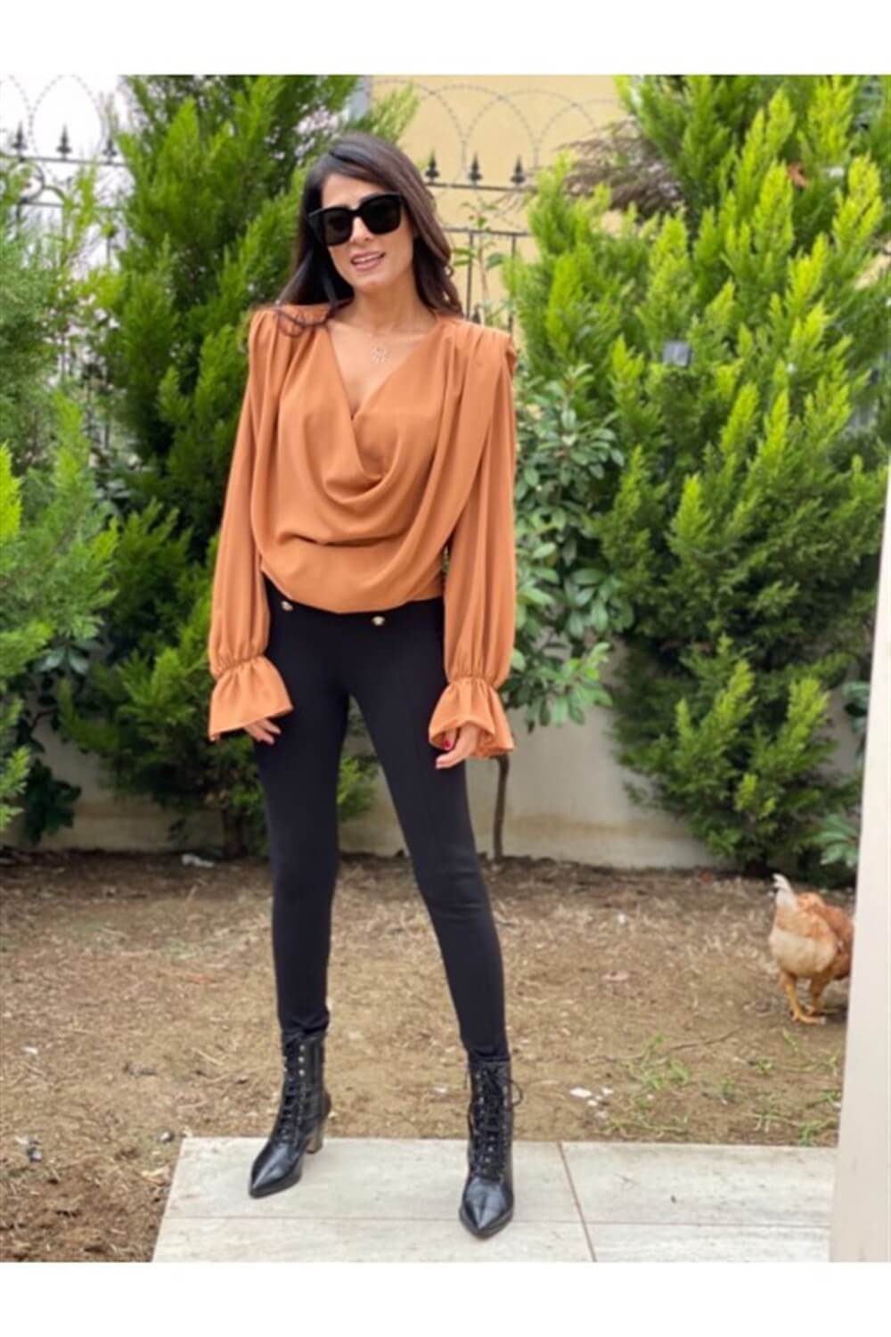 Taba Vatkalı Degaje Yaka Bluz
