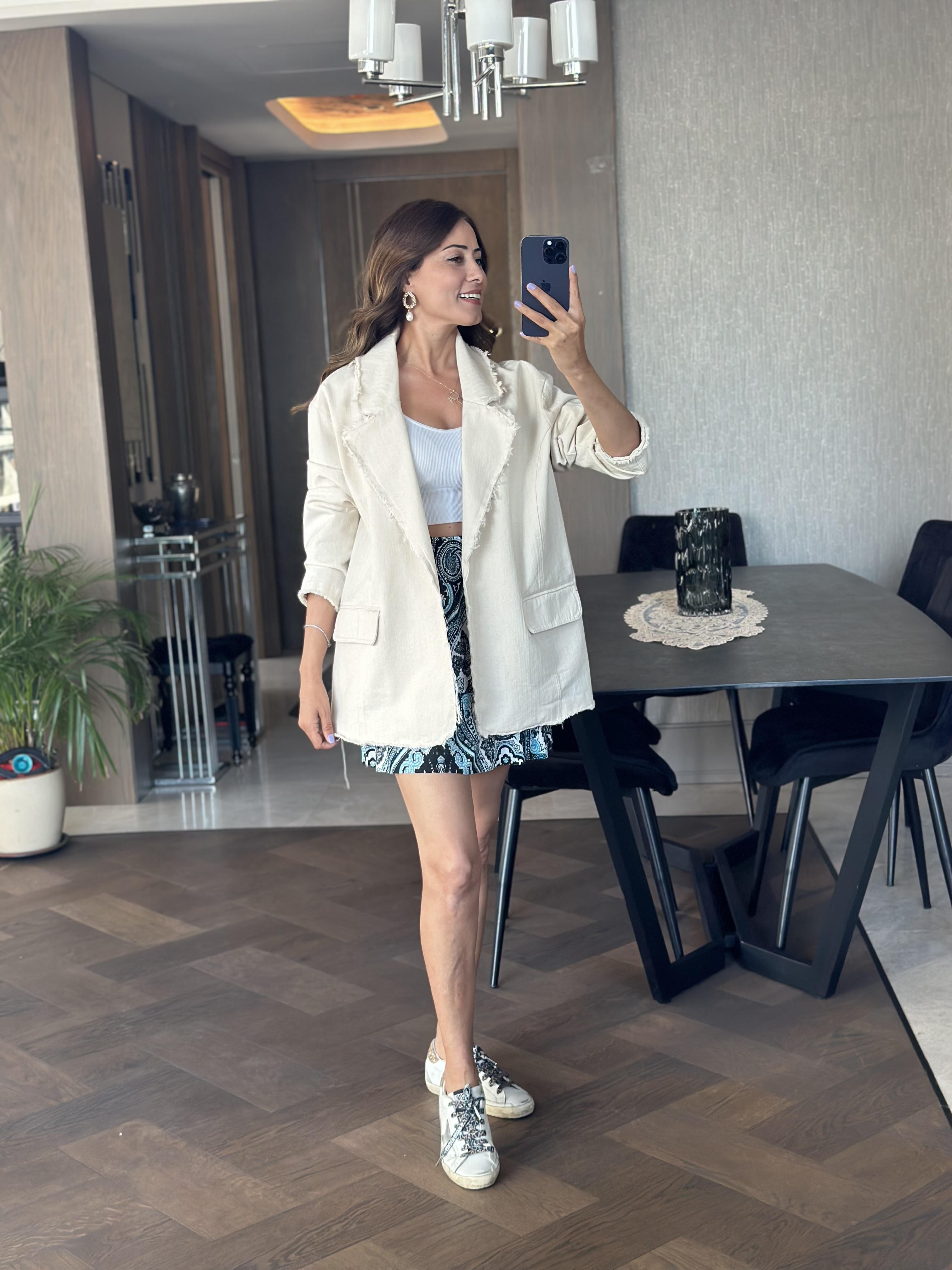 Taş Cepleri  Kapaklı Oversize Gabardin Kadın Ceket