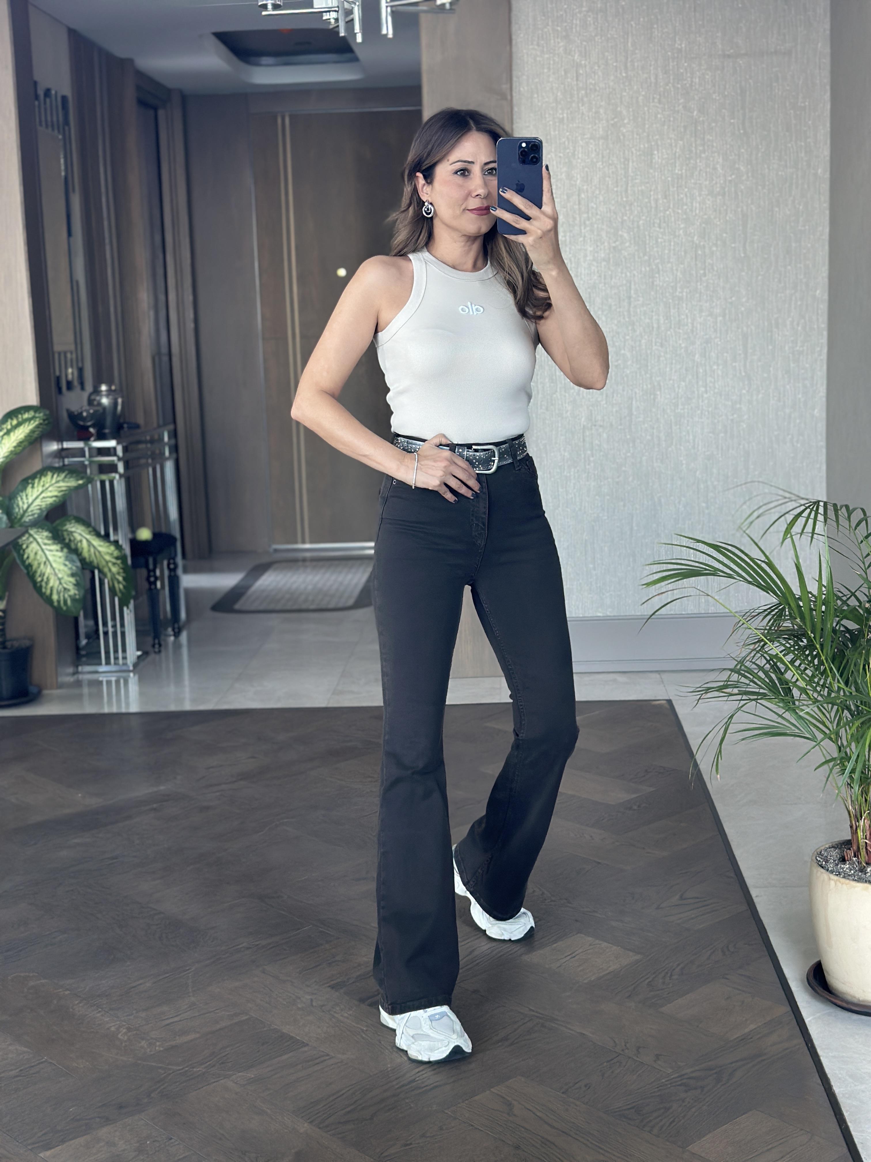 Taş Kabartma Logolu Halter Yaka Kaşkorse Kadın Body