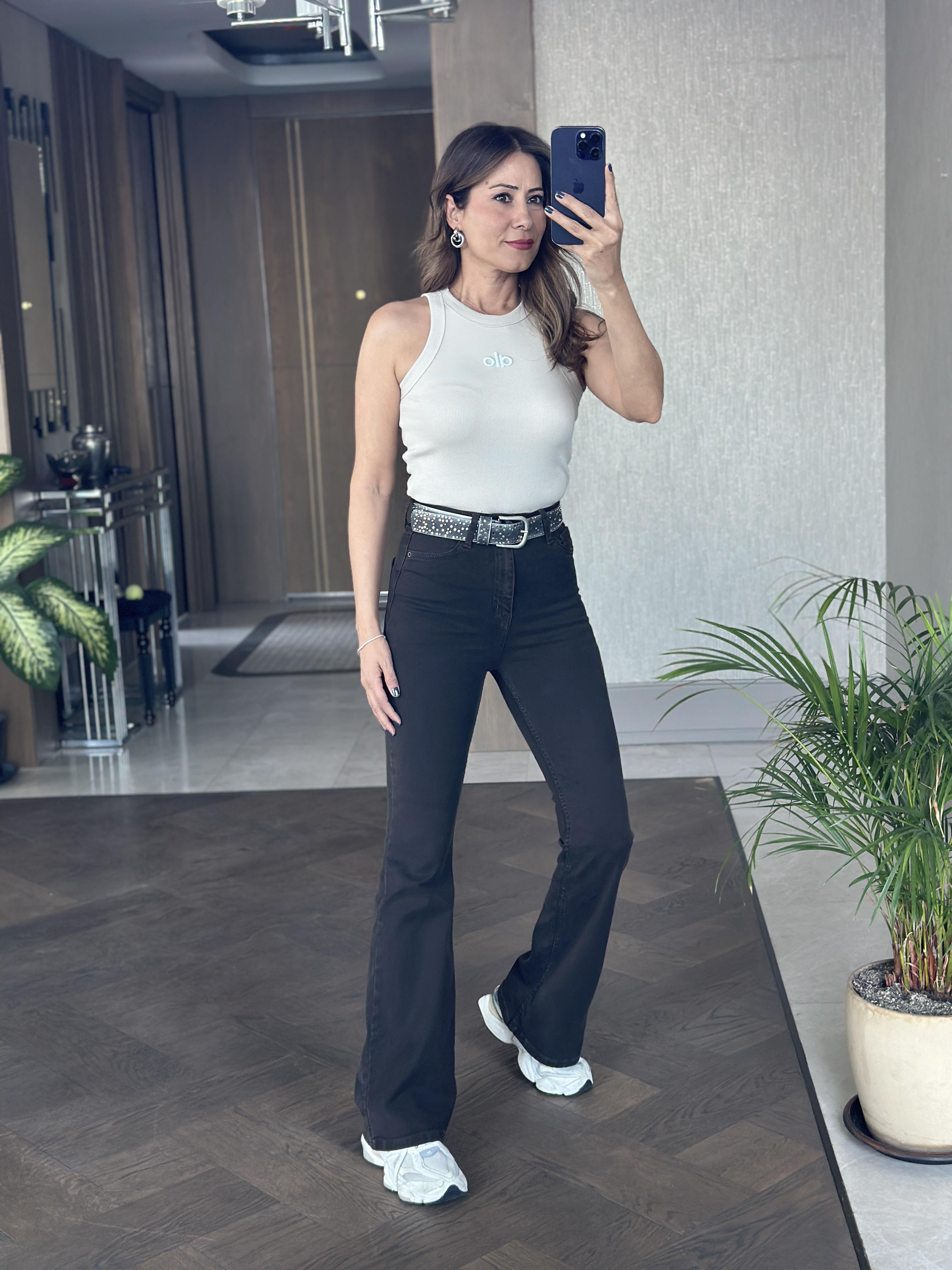 Taş Kabartma Logolu Halter Yaka Kaşkorse Kadın Body