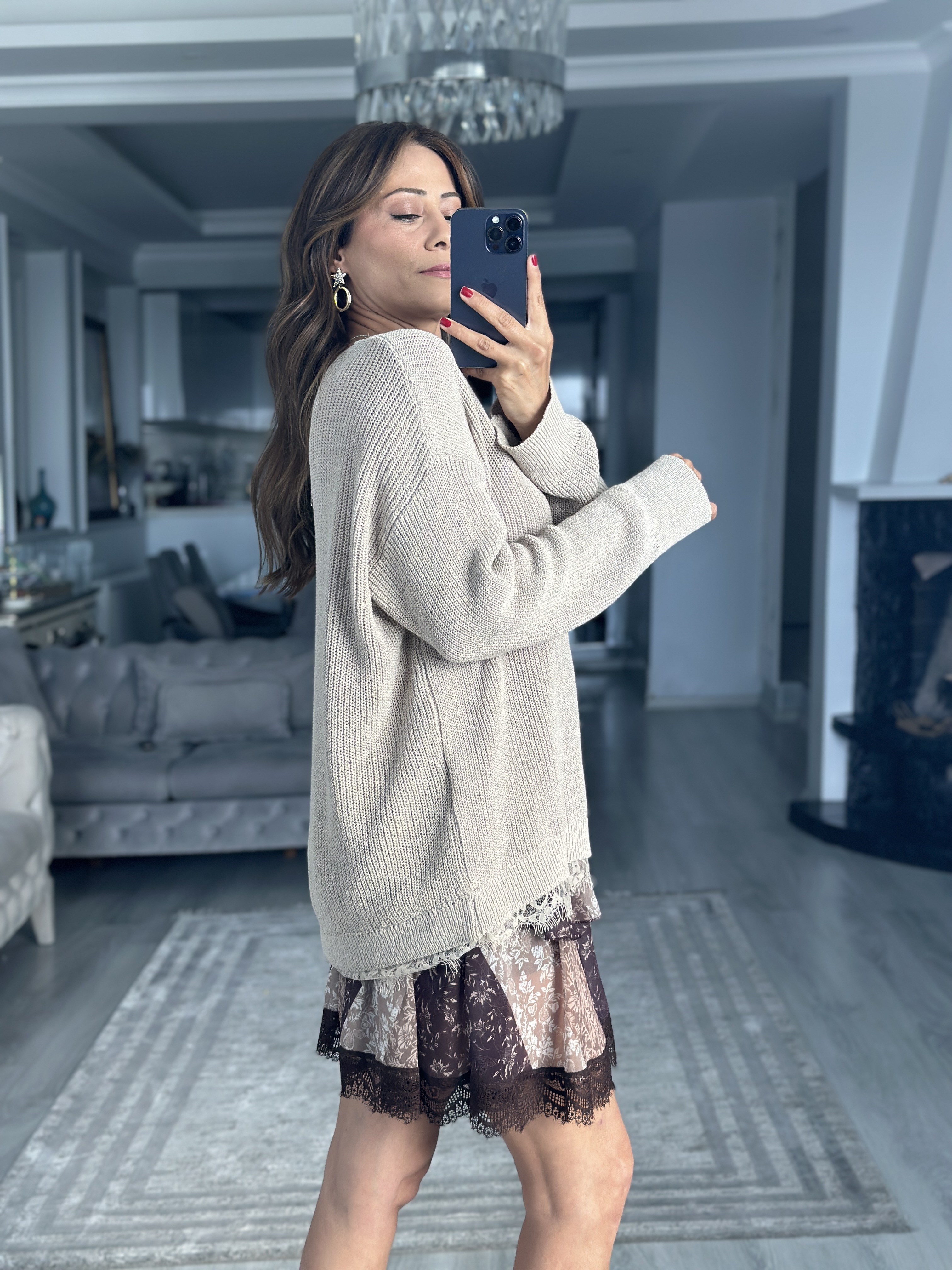 Taş Lora V Yaka Dantel Detay Kadın Kazak