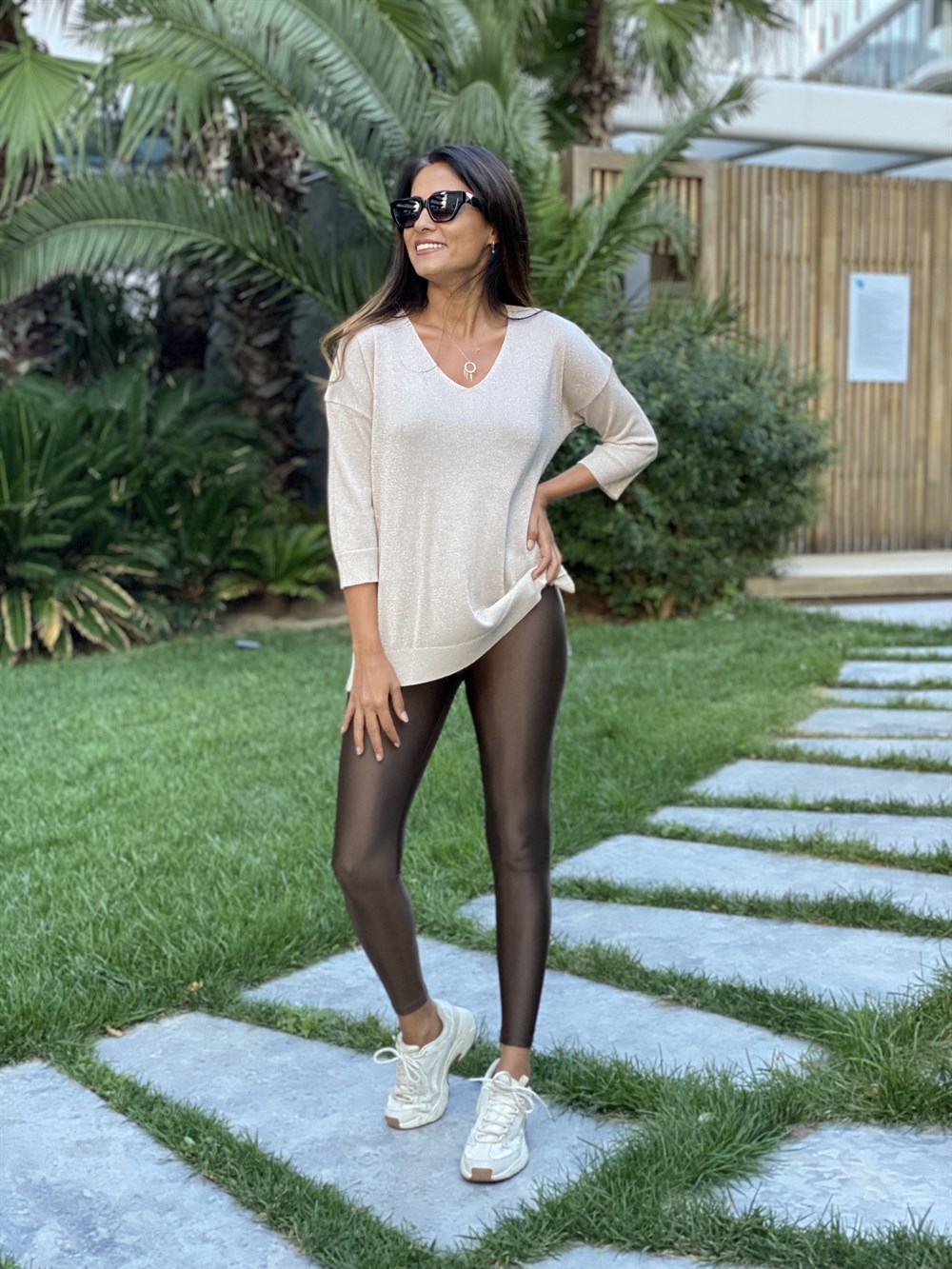 Taş Simli V Yaka Merserize Kadın Bluz