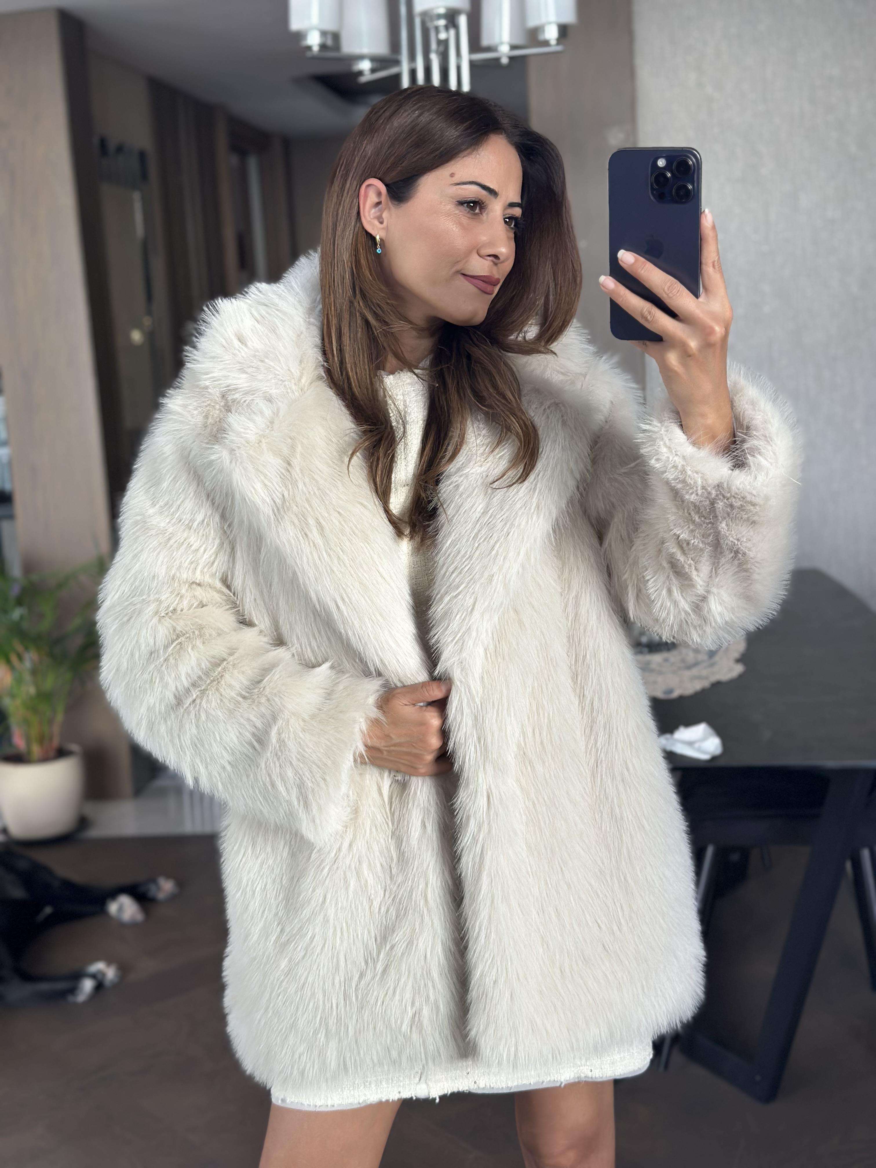 Taş Uzun Boy Lolita Kadın Kürk Mont