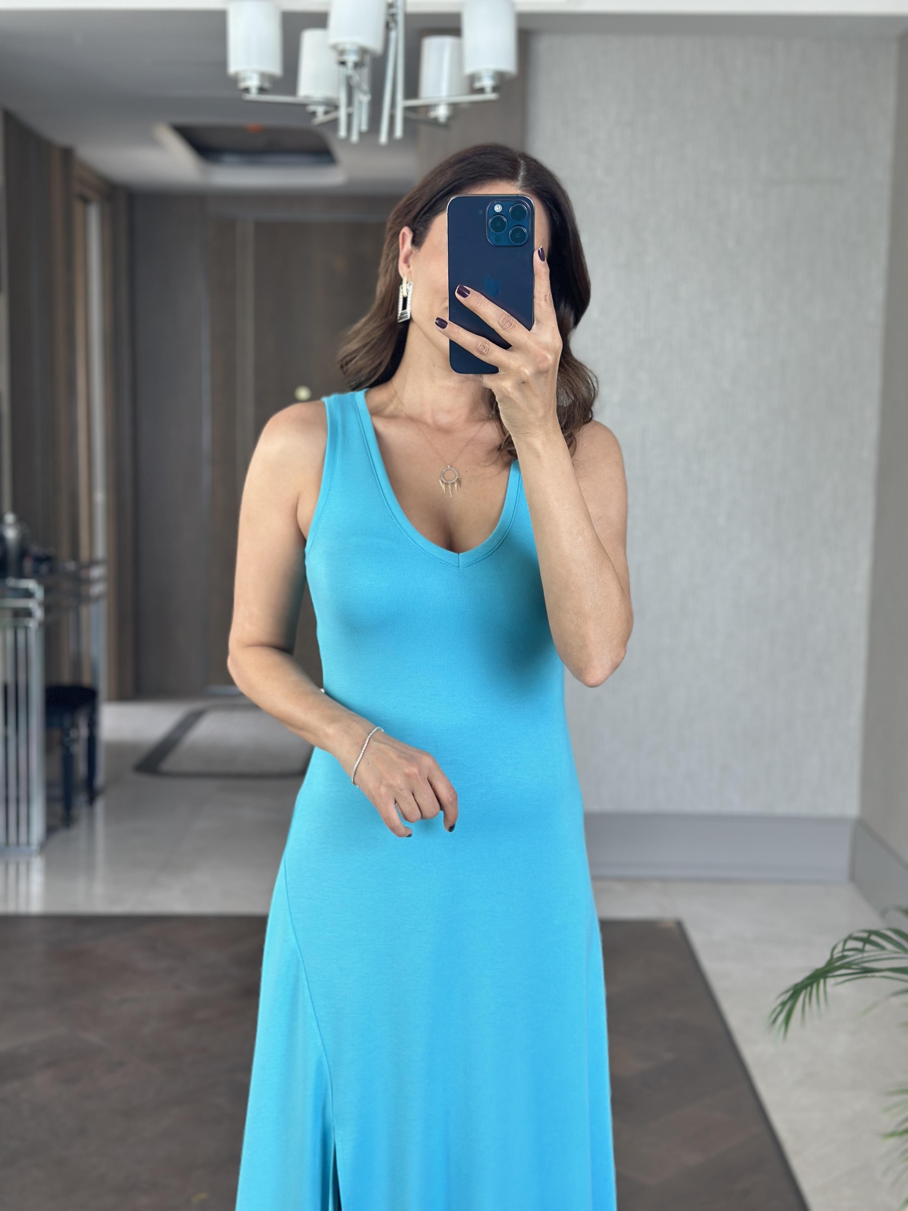 Turkuaz Sıfır Kol V Yaka Tek Yırtmaçlı Modal Kumaş Kadın Maksi Boy Elbise