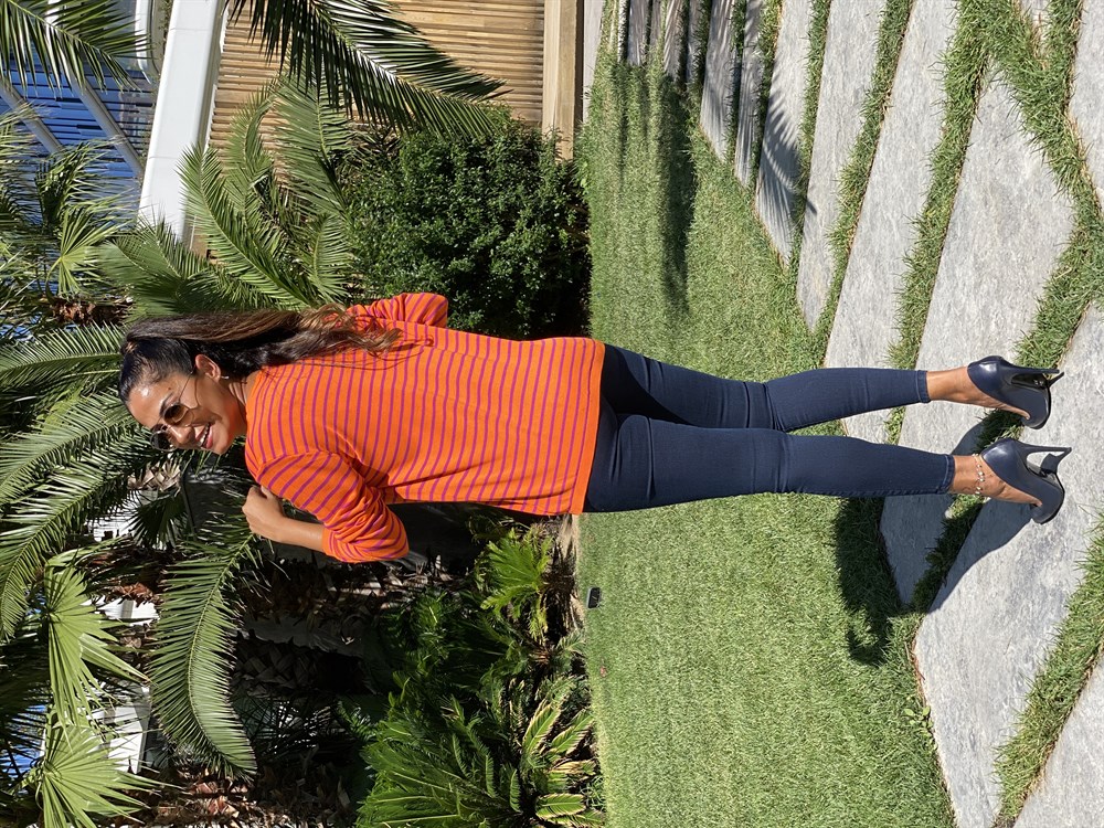 Turuncu Mor Çizgili V Yaka Merserize Kadın Bluz