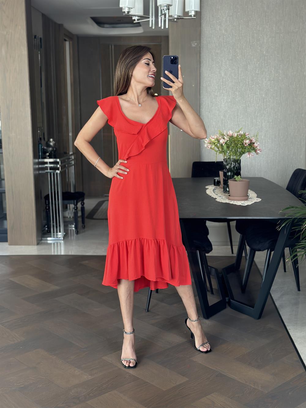 Turuncu Yaka Volanlı Aerobin Kadın Elbise