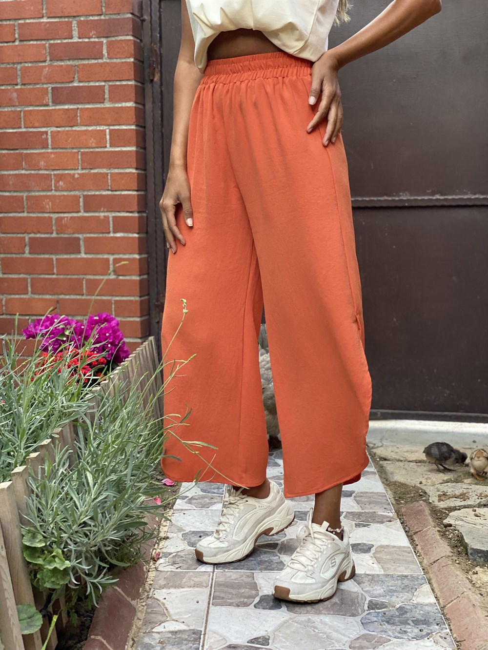 Turuncu Yanları Yırtmaç Detay Aerobin Kadın Pantolon