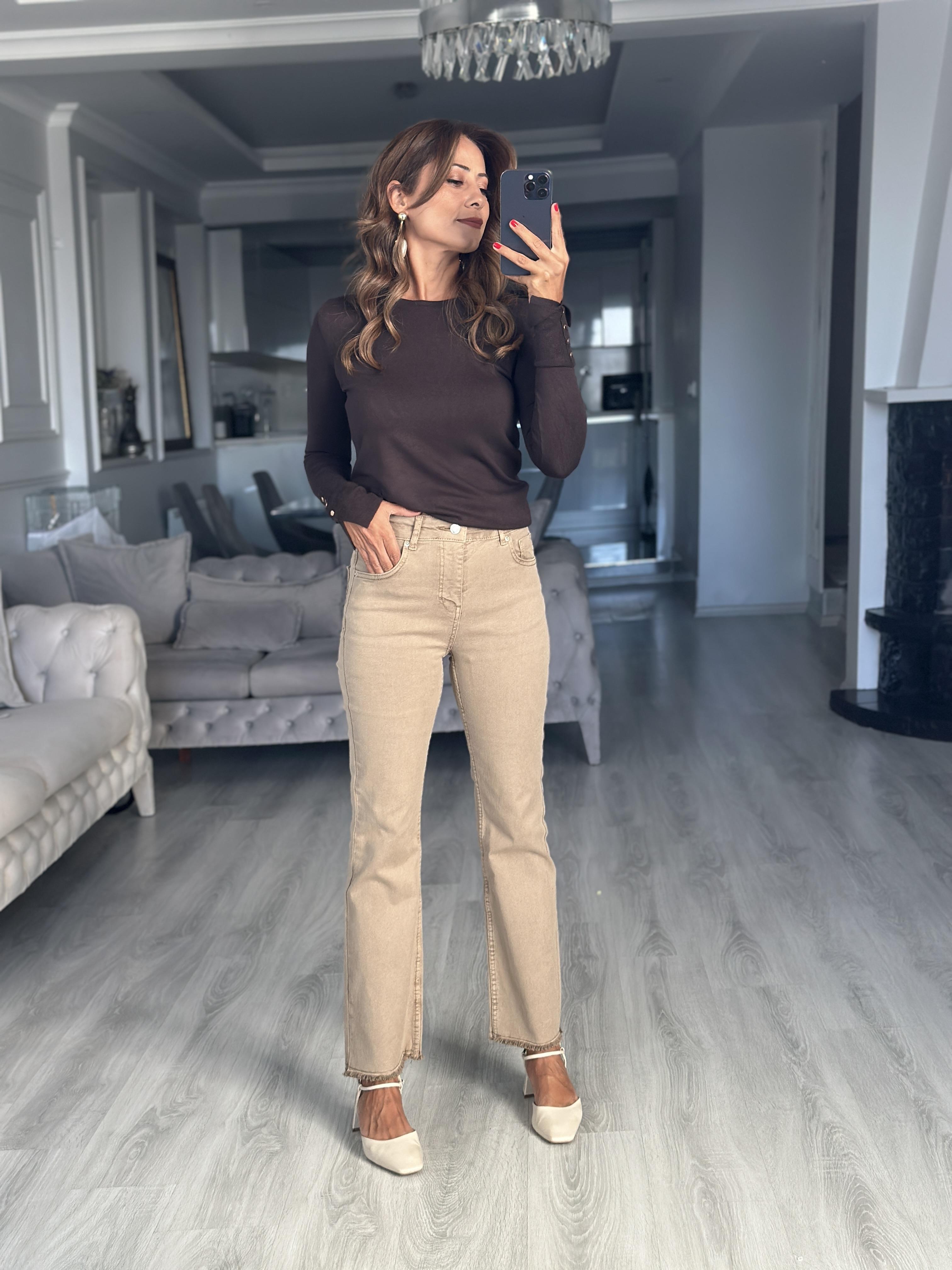 Vizon Mini Flare Paçası Püsküllü Kadın Jean Pantolon