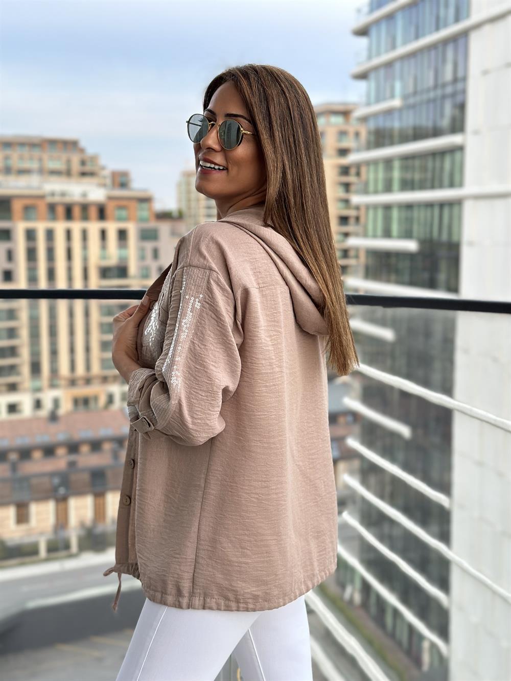 Vizon Önü Yıldız İşlemeli Kapüşonlu Keten Aerobin Kadın Ceket