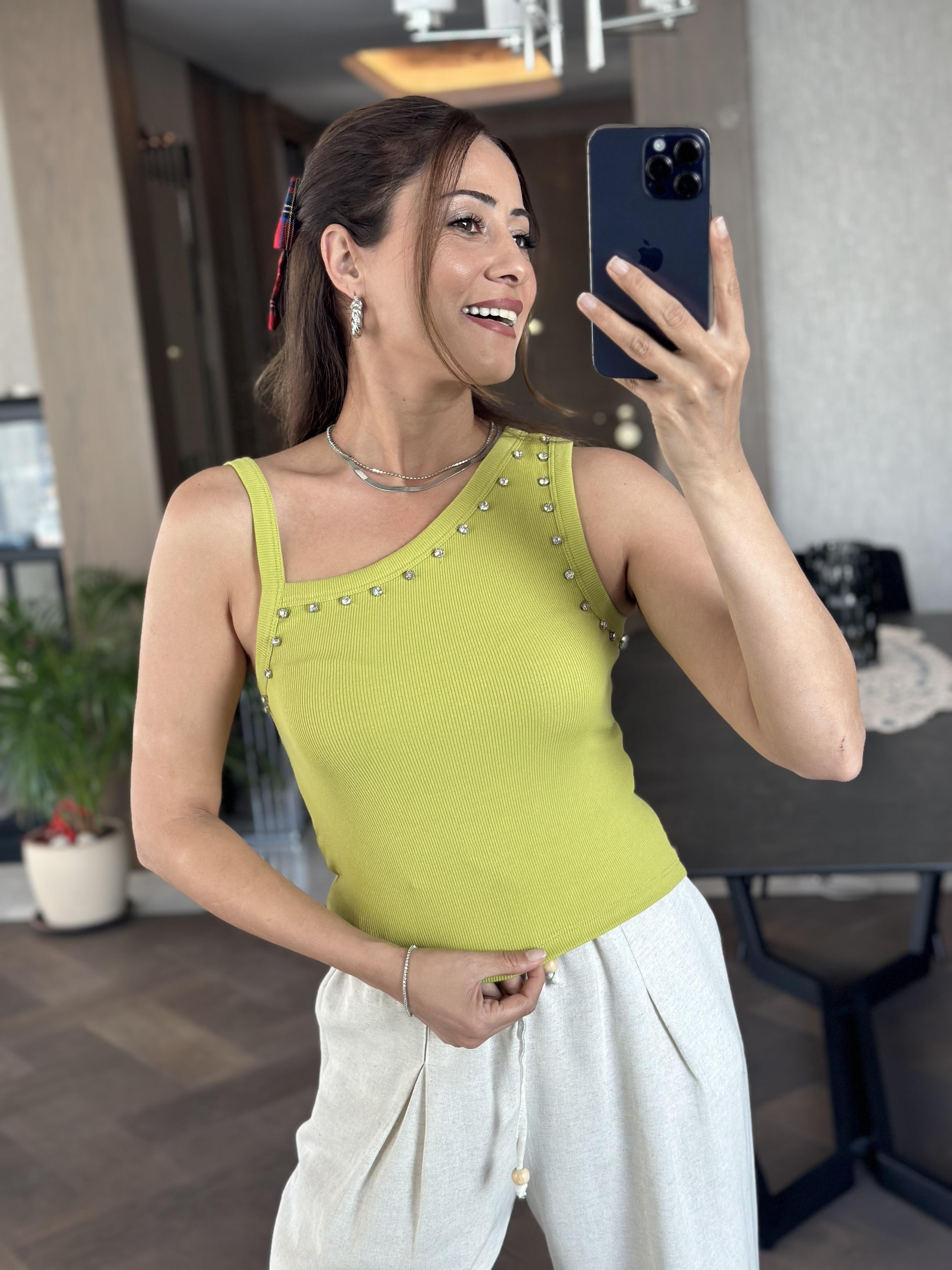 Yağ Yeşili Tek Omzu Kalın Biyeli Önü Taşlı Kadın Body