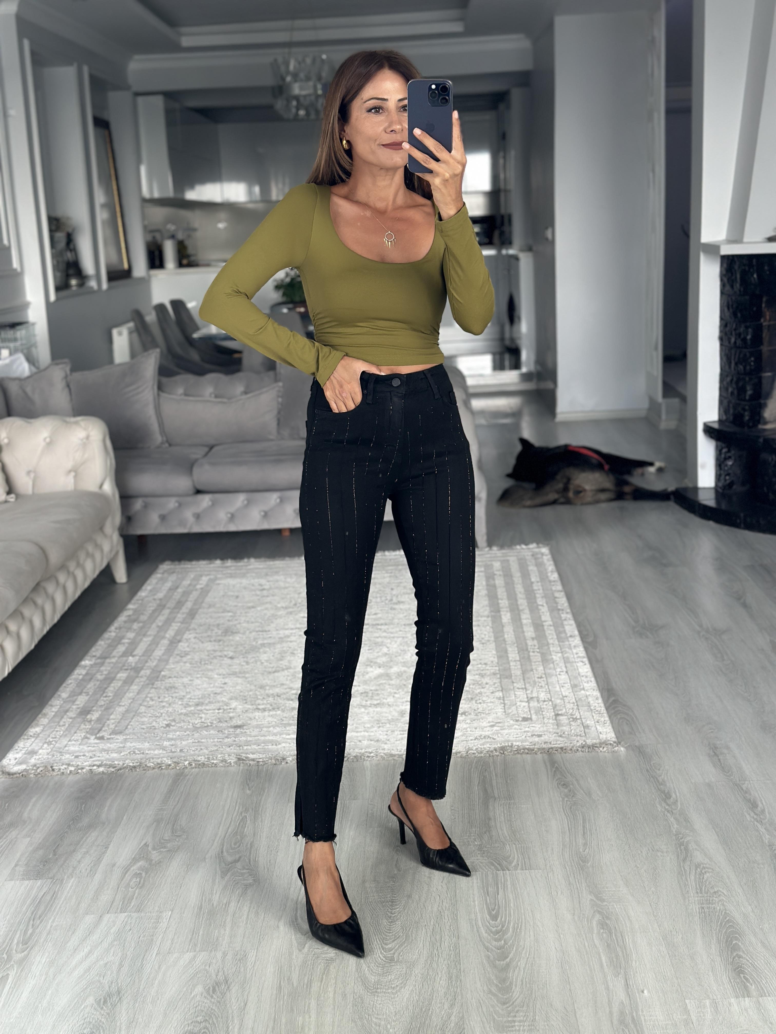 Yağ Yeşili Uzun Kol Yanları Büzgülü U Yaka Kadın Body