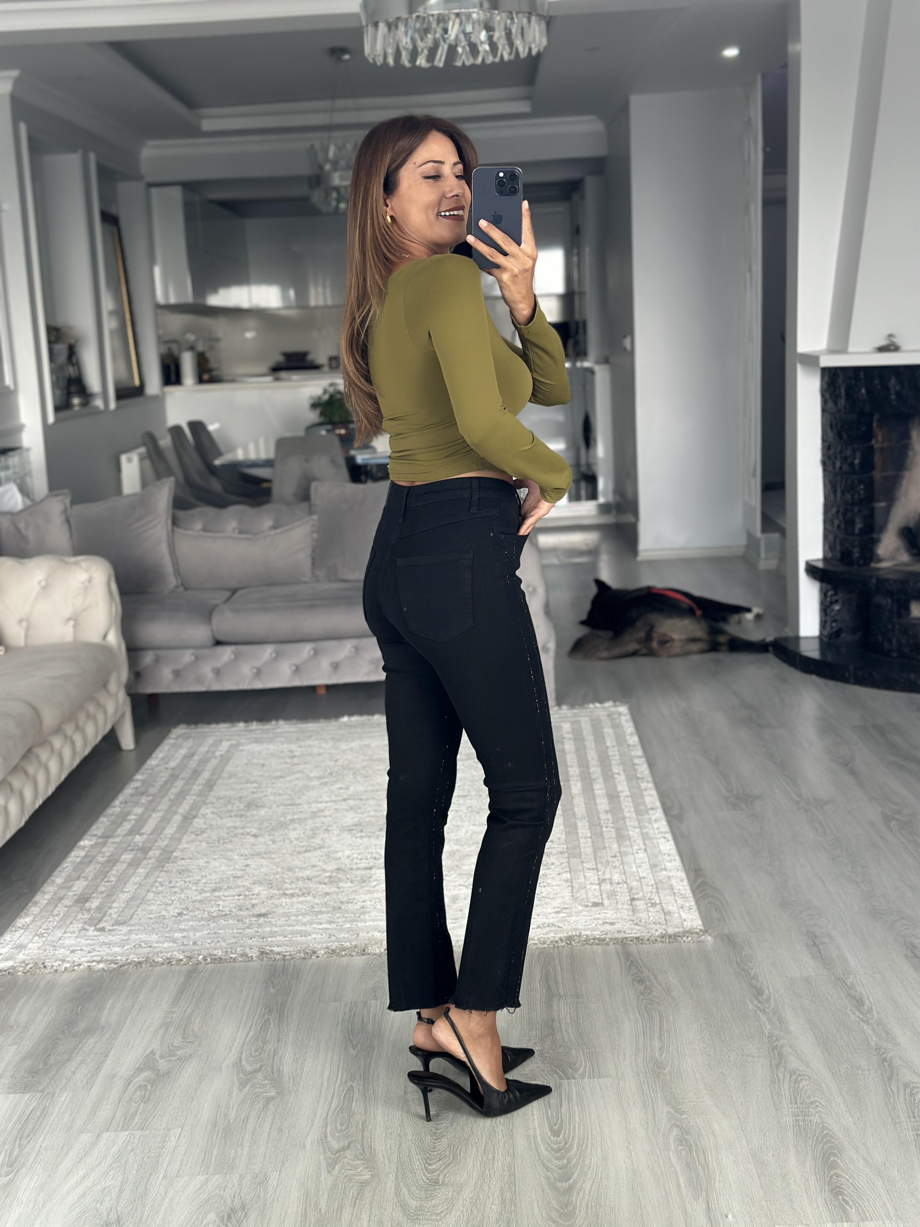 Yağ Yeşili Uzun Kol Yanları Büzgülü U Yaka Kadın Body