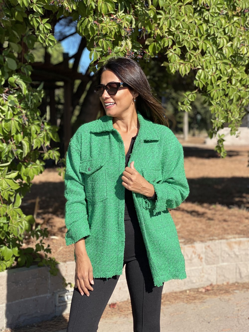 Yeşil Çift Cepli Şönil Gabardin Kadın Gömlek