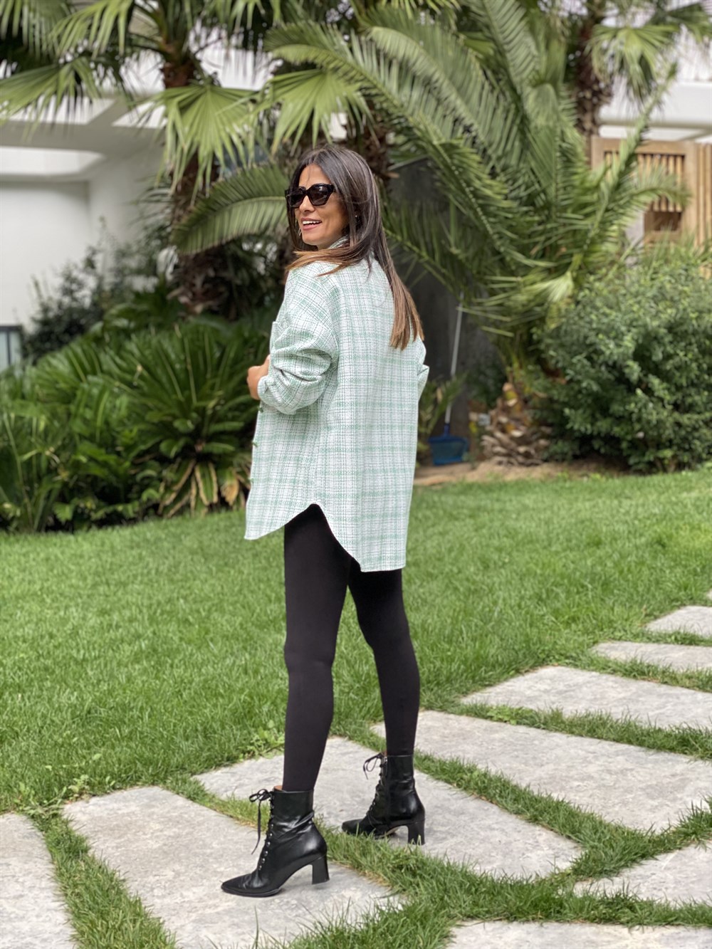 Yeşil İki Cepli Oversize Tüvit Kadın Gömlek