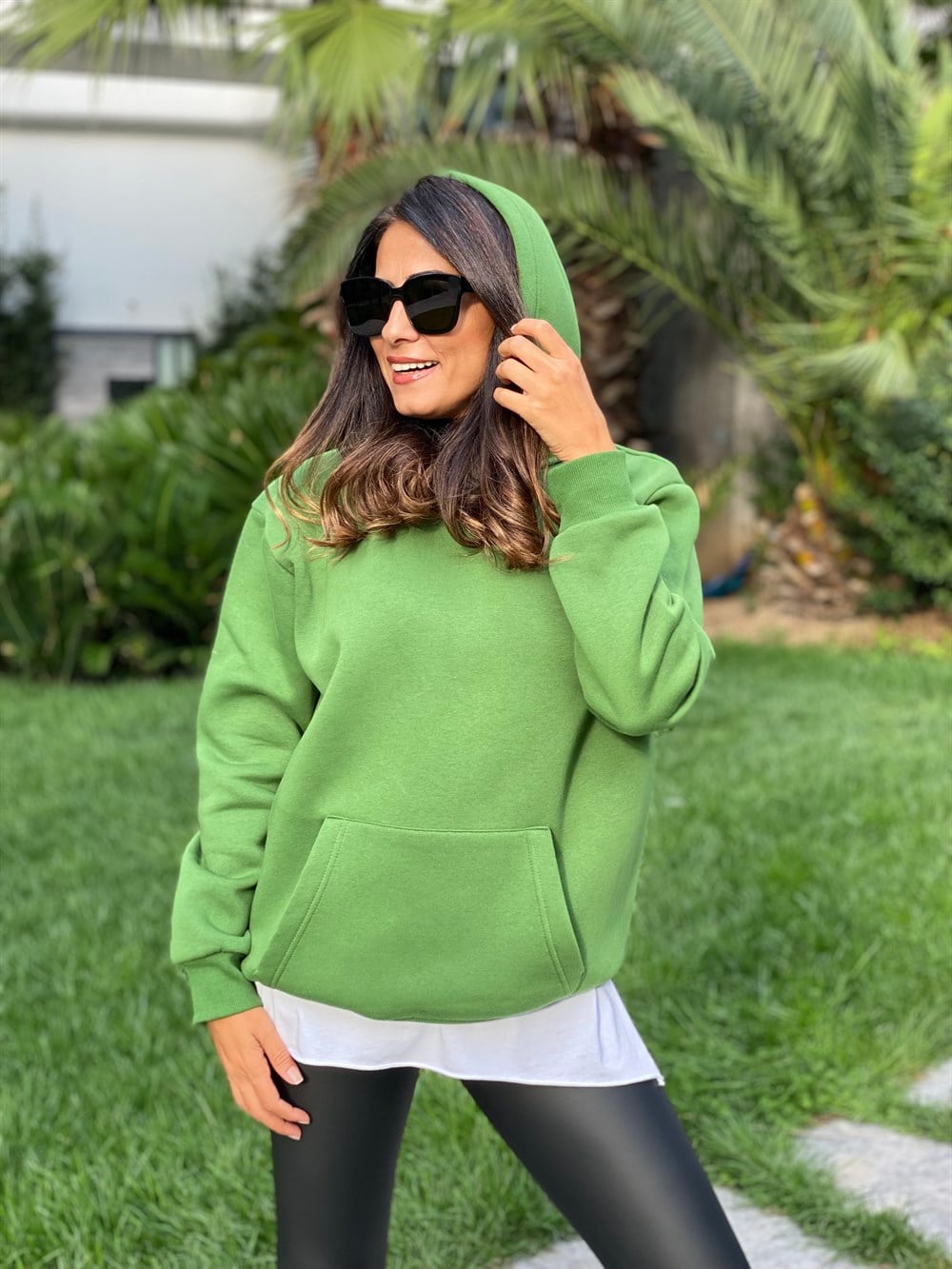 Yeşil Kapüşonlu Üç İplik Kanguru Cep Kadın Sweatshirt