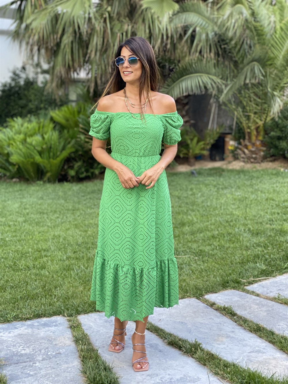 Yeşil Kare Yaka Kısa Kol Örme Brode Kadın Elbise