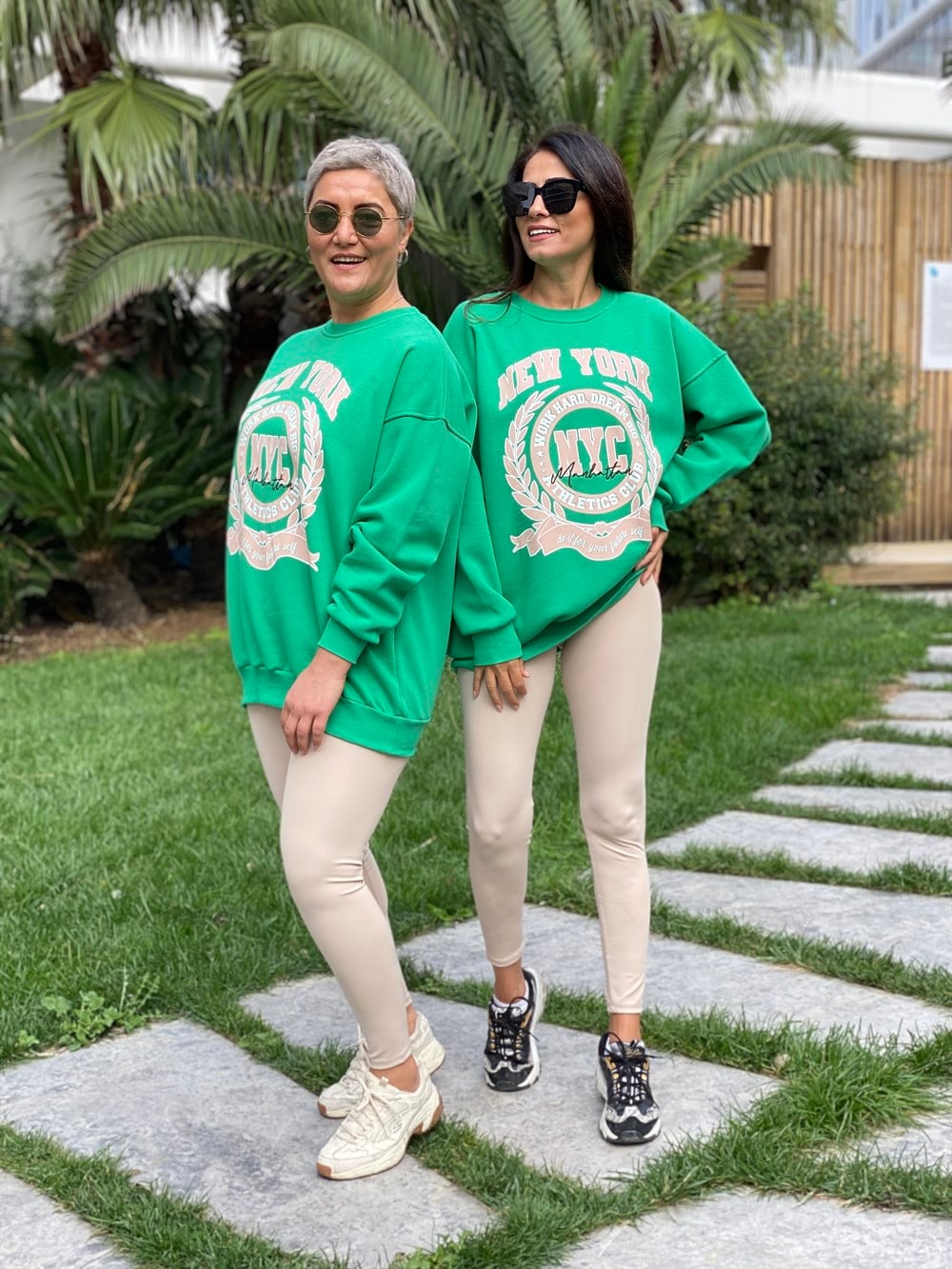 Yeşil New York Bisiklet Yaka İki İplik Kadın Sweatshirt